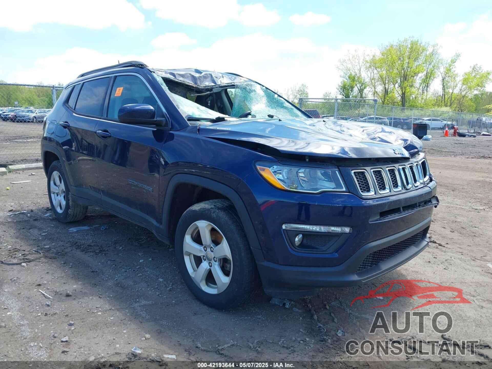 JEEP COMPASS 2018 - 3C4NJDBB4JT418607