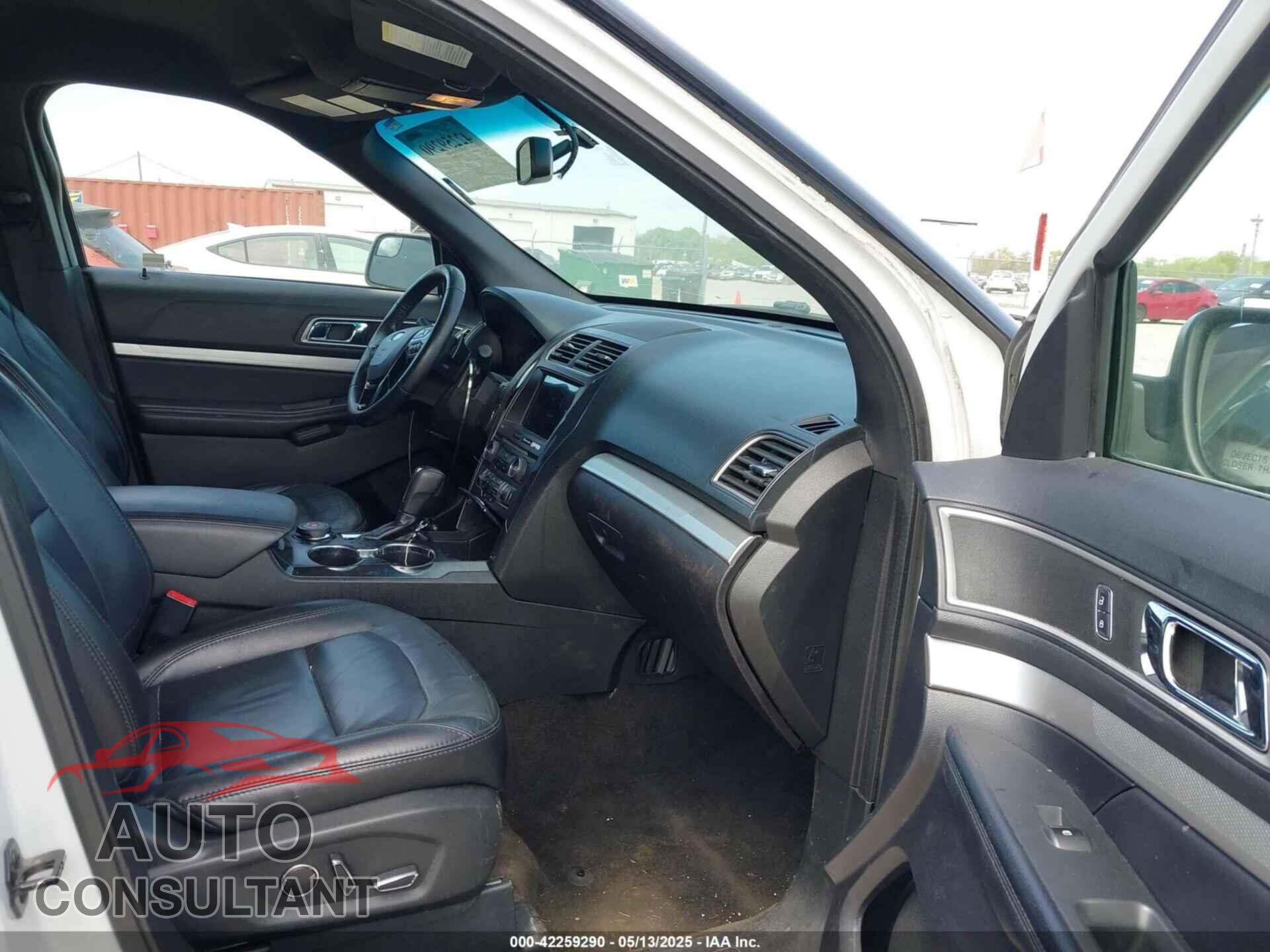 FORD EXPLORER 2017 - 1FM5K8D83HGC13862