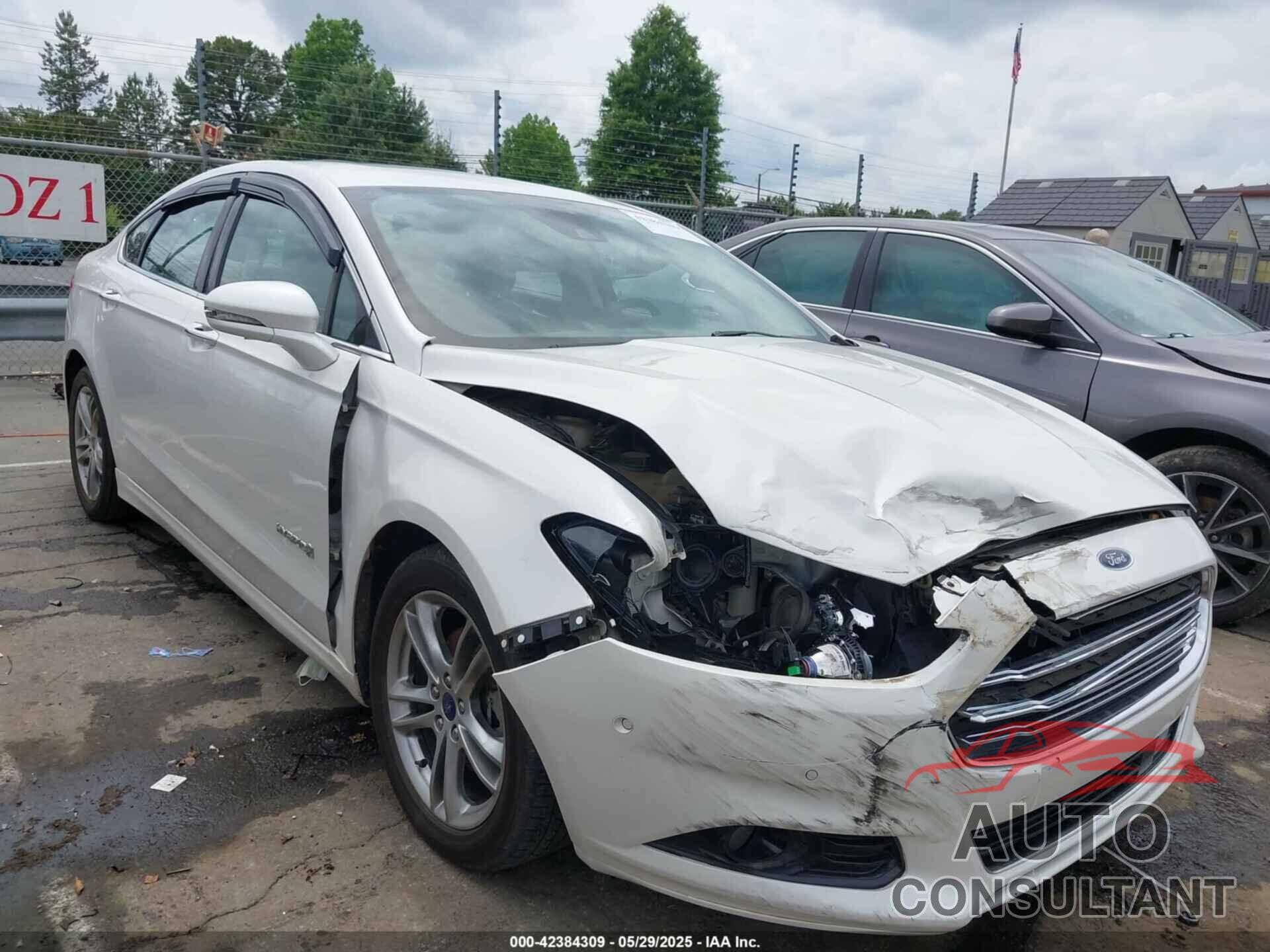 FORD FUSION HYBRID 2016 - 3FA6P0RU3GR190355