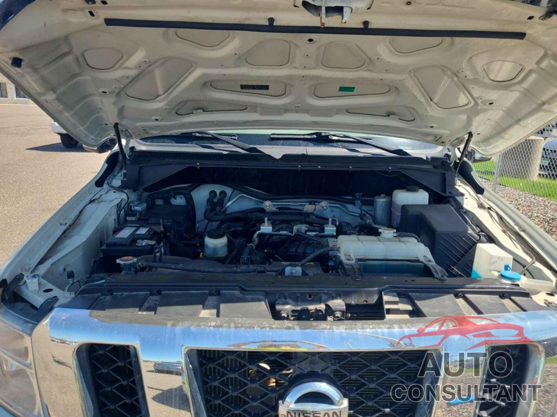 NISSAN NV 2018 - 1N6AF0LY0JN800187