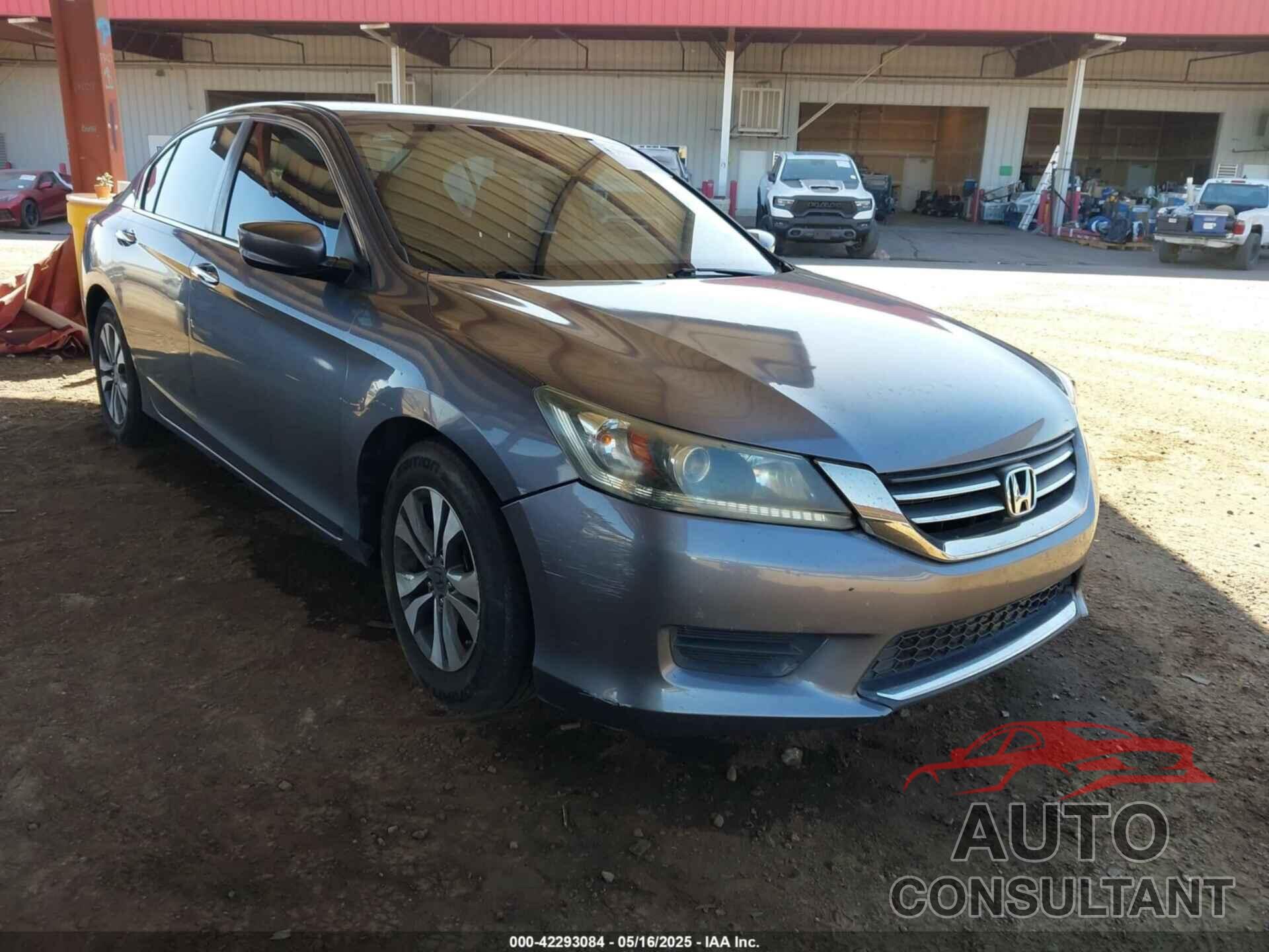 HONDA ACCORD 2013 - 1HGCR2F33DA082646
