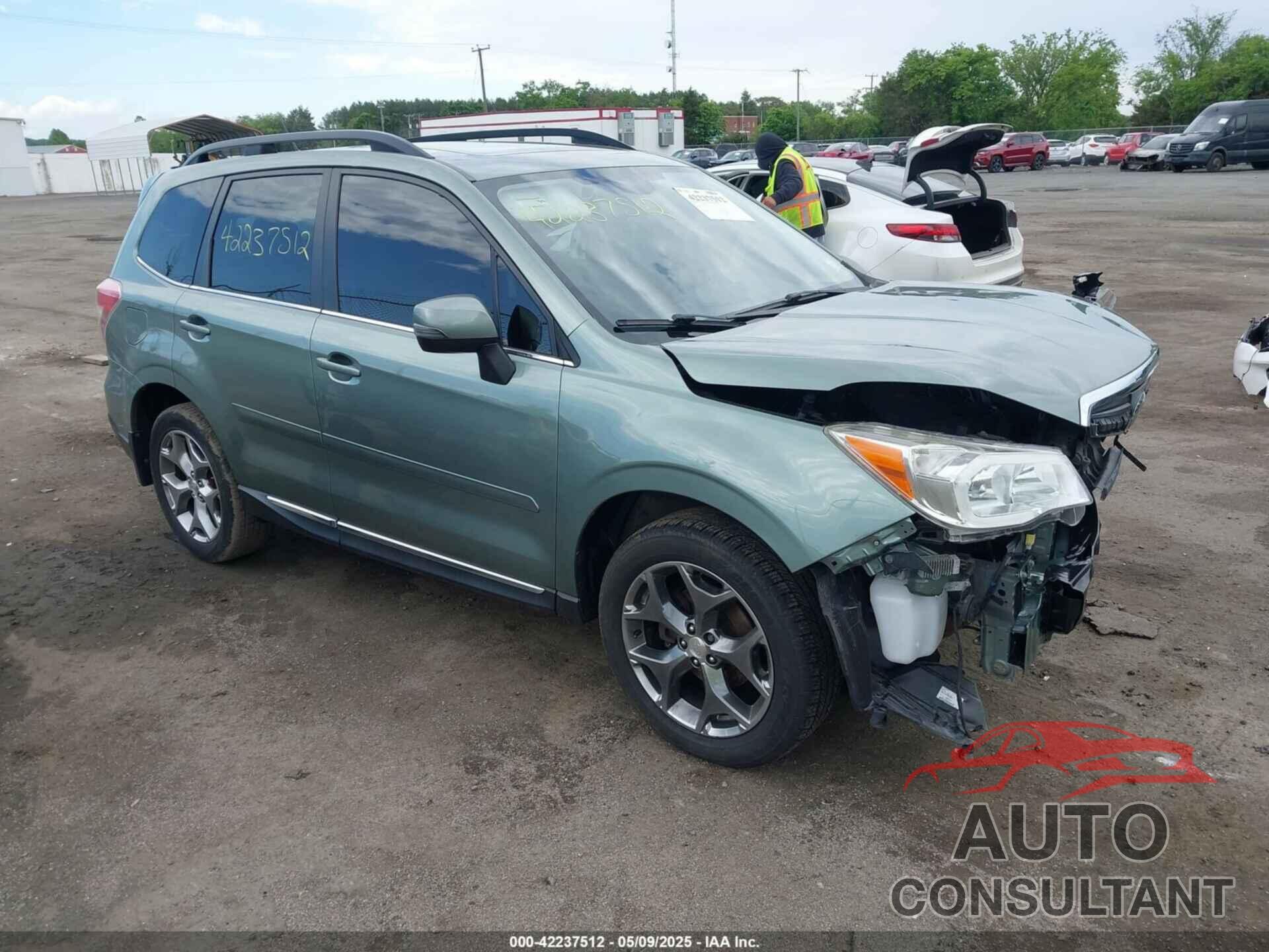 SUBARU FORESTER 2015 - JF2SJAWC9FH561581