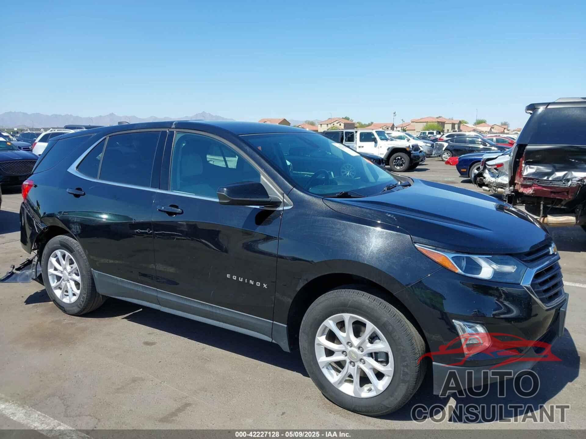 CHEVROLET EQUINOX 2020 - 3GNAXUEV8LL103791