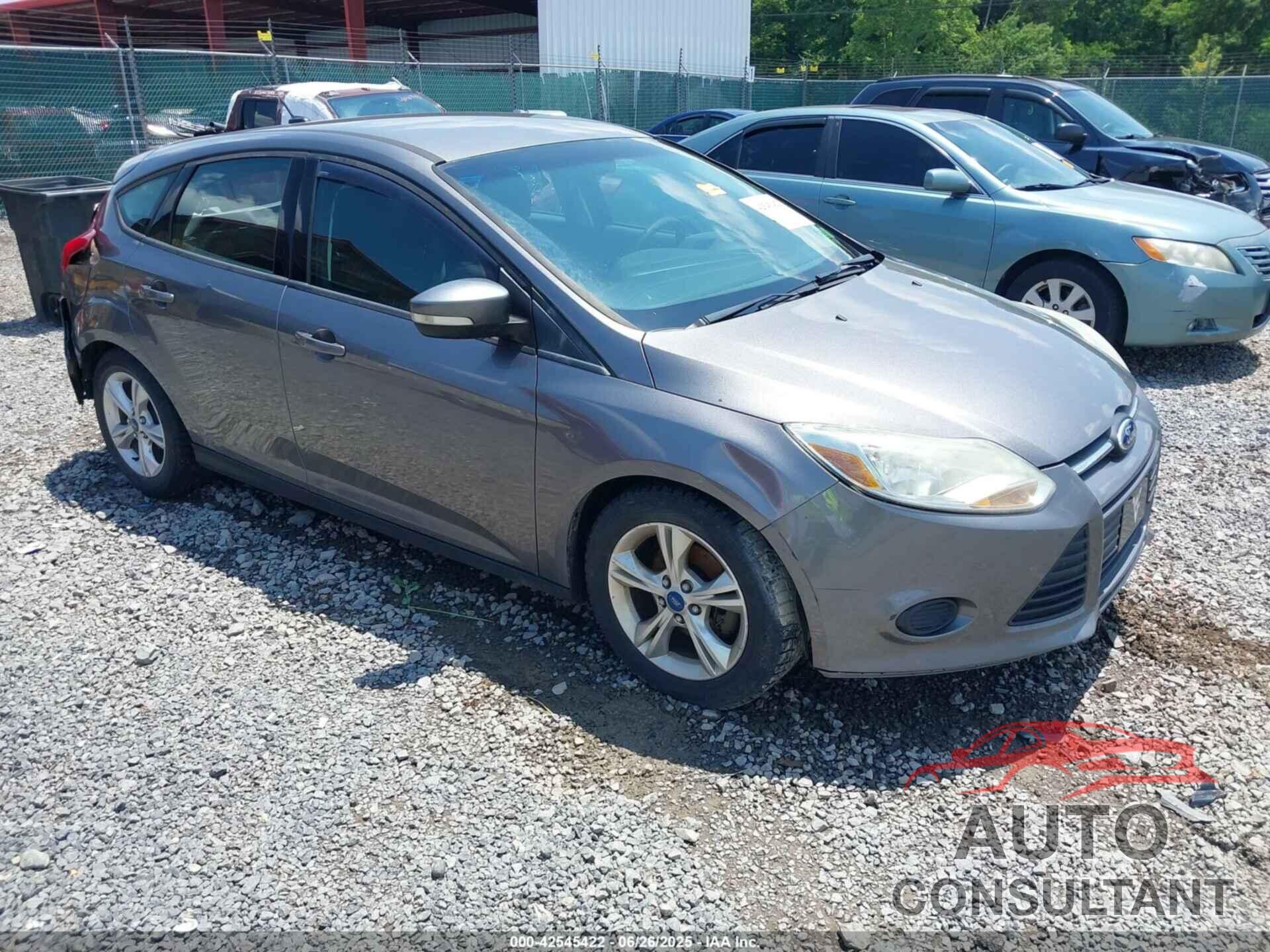 FORD FOCUS 2014 - 1FADP3K28EL135865