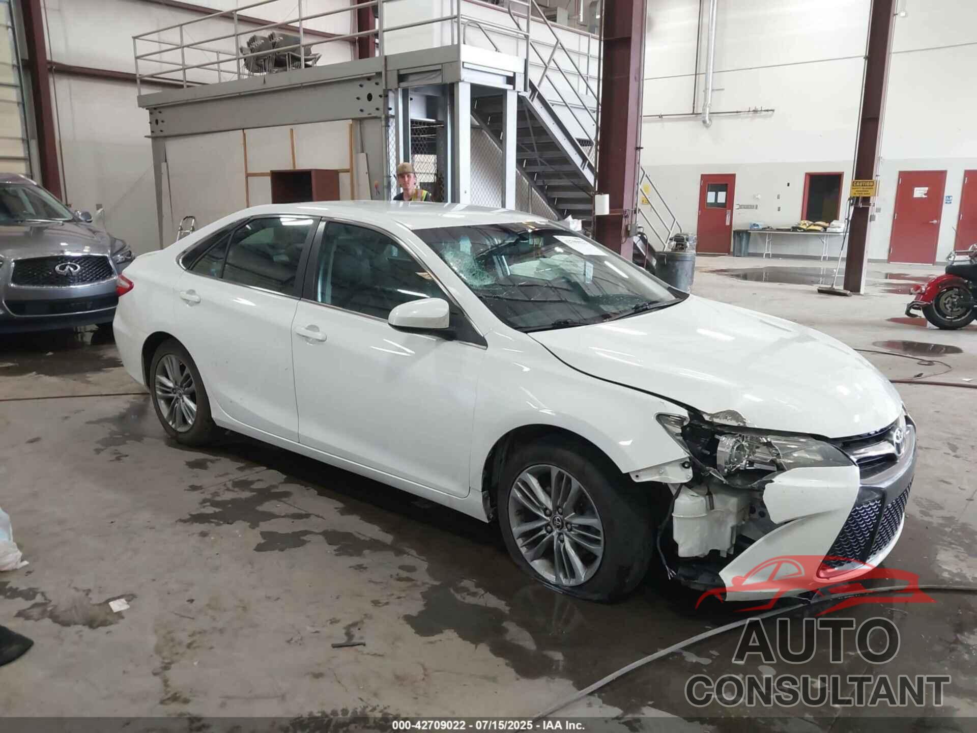 TOYOTA CAMRY 2015 - 4T1BF1FKXFU085660