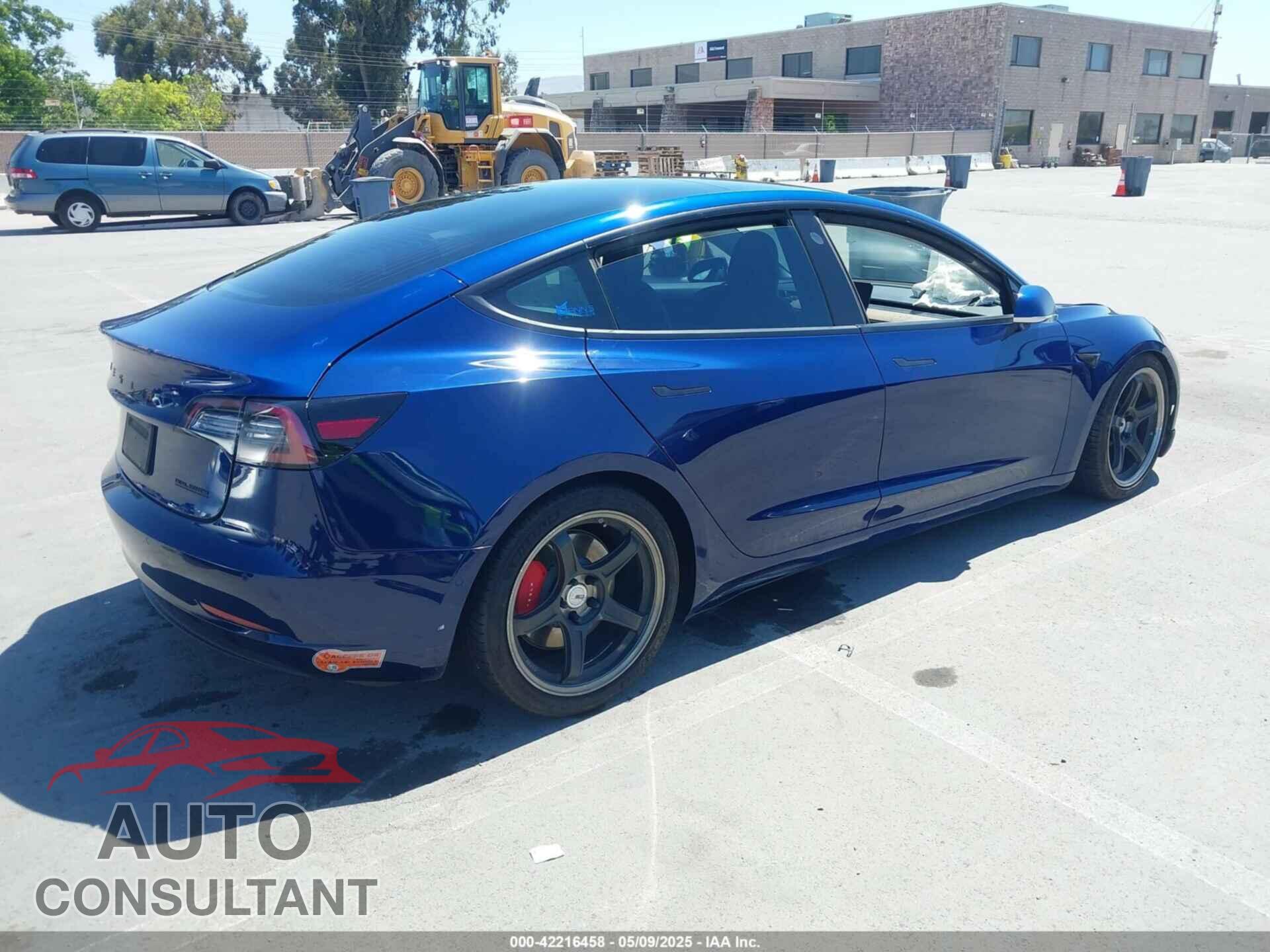 TESLA MODEL 3 2020 - 5YJ3E1EC2LF647030