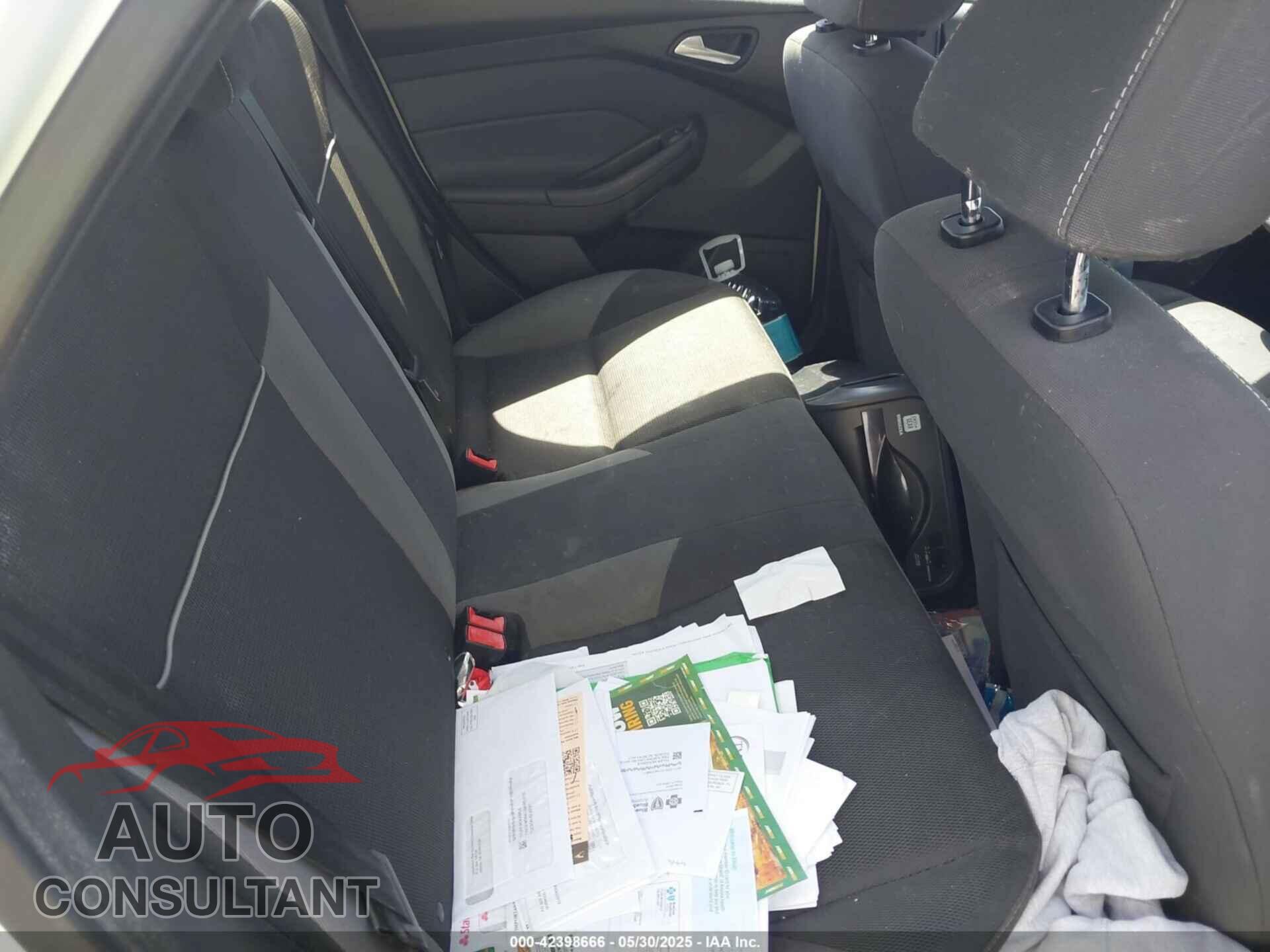 FORD FOCUS 2014 - 1FADP3F28EL161439