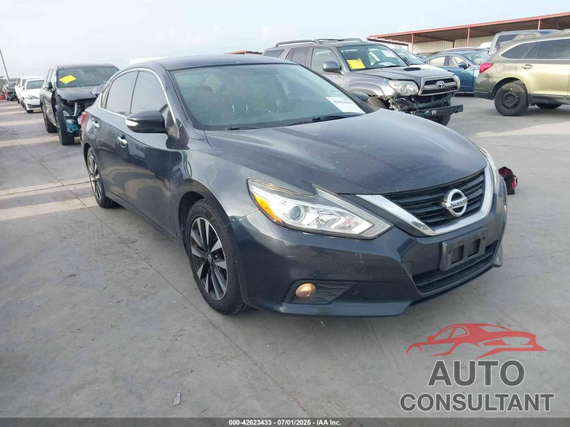 NISSAN ALTIMA 2018 - 1N4AL3AP3JC234521