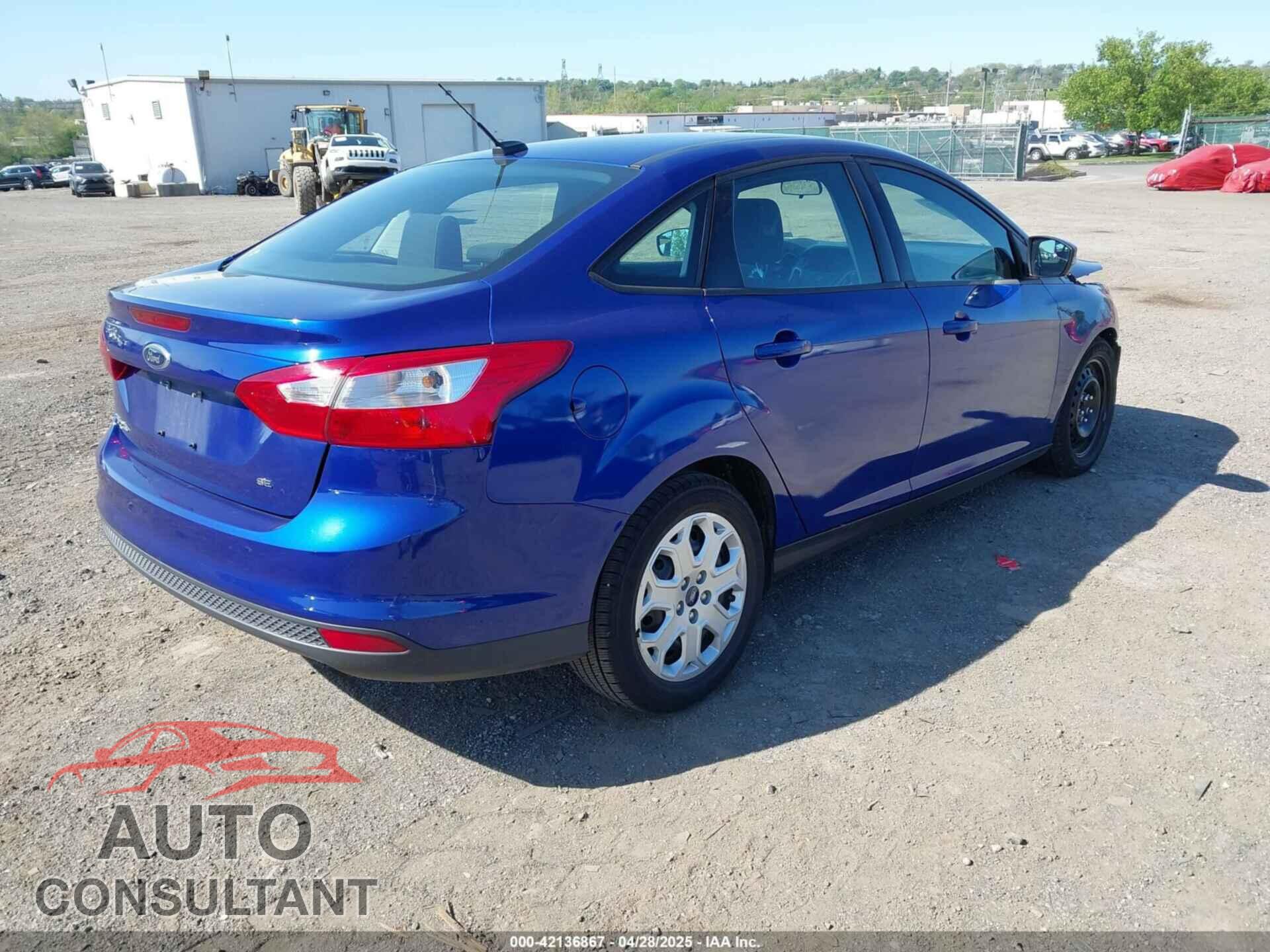 FORD FOCUS 2012 - 1FAHP3F24CL370286
