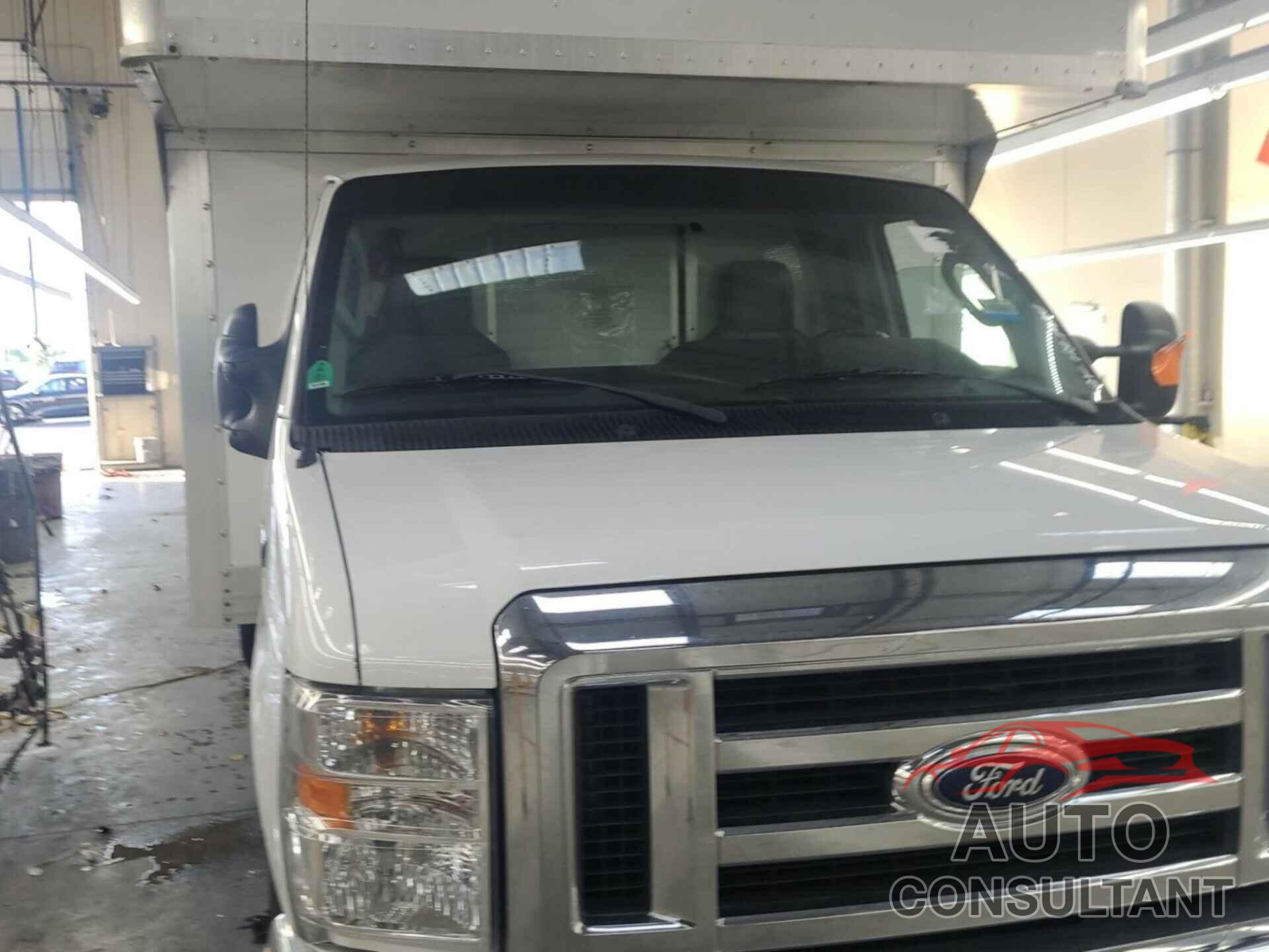 FORD E-450 CUTAWAY 2015 - 1FDXE4FS7FDA02468