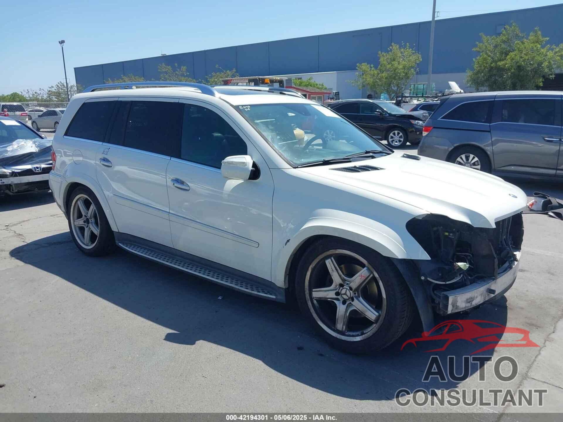 MERCEDES-BENZ GL 550 2009 - 4JGBF86E09A457483