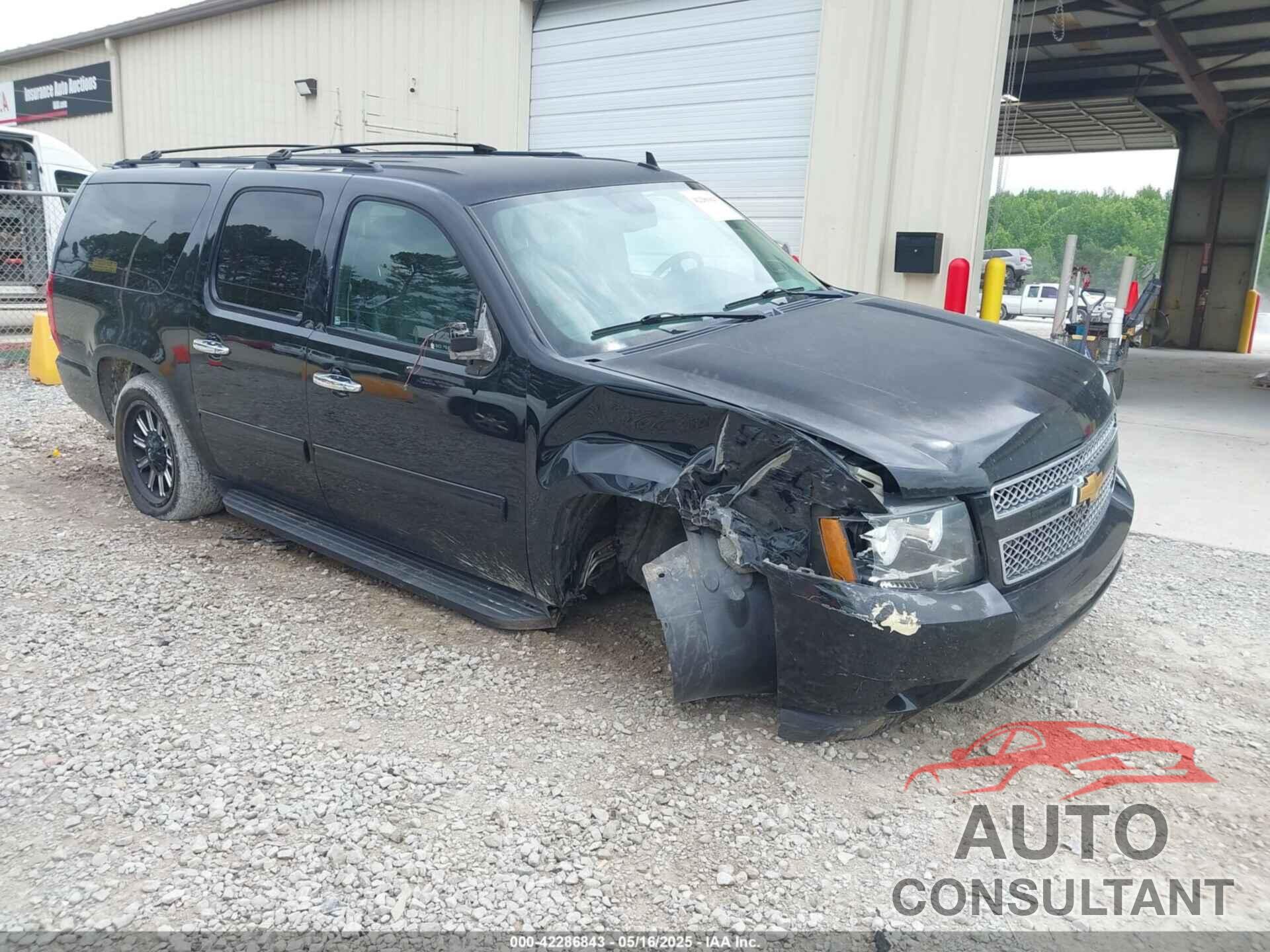 CHEVROLET SUBURBAN 1500 2014 - 1GNSCJE07ER219935