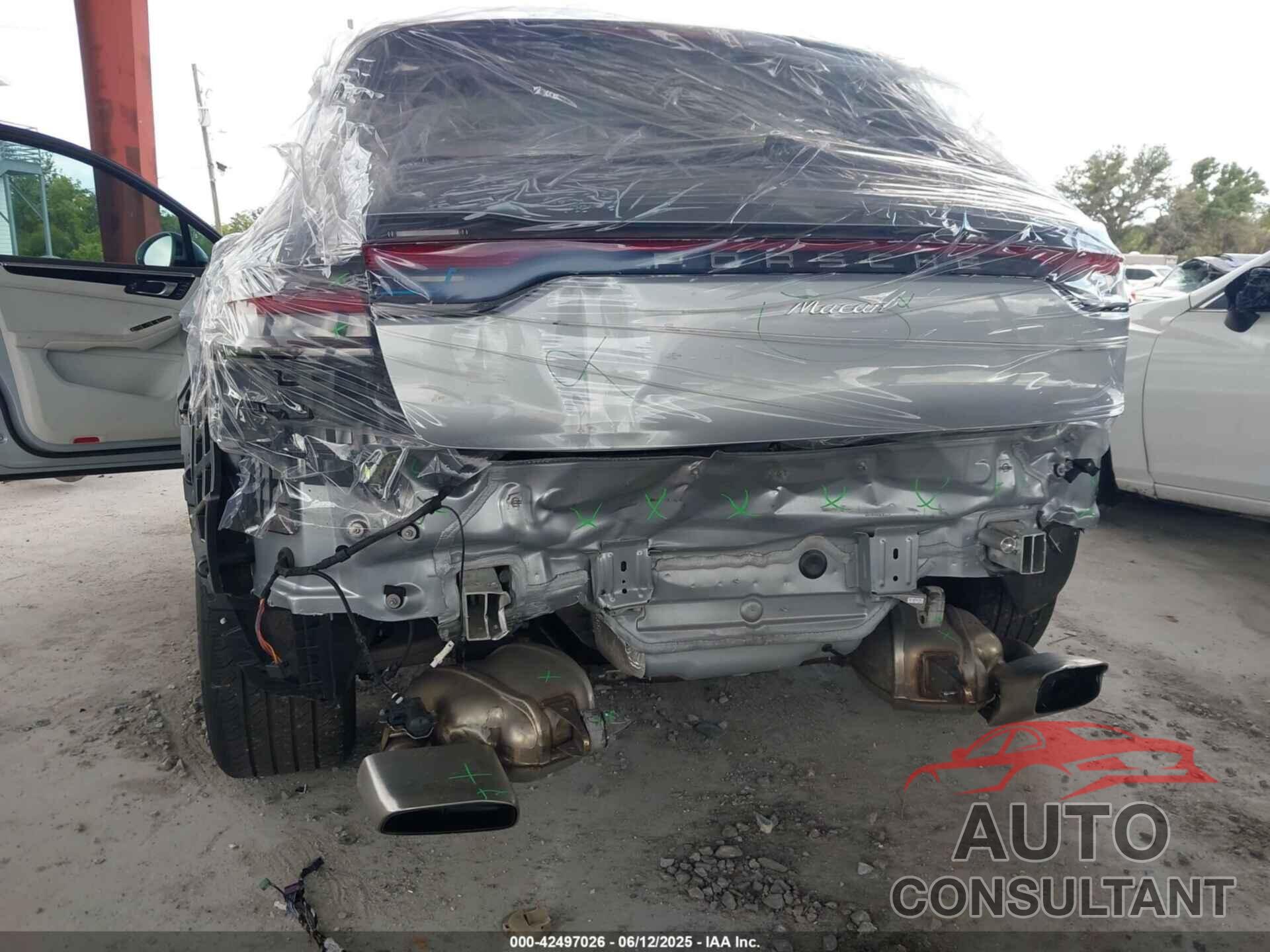 PORSCHE MACAN 2020 - WP1AA2A55LLB03066