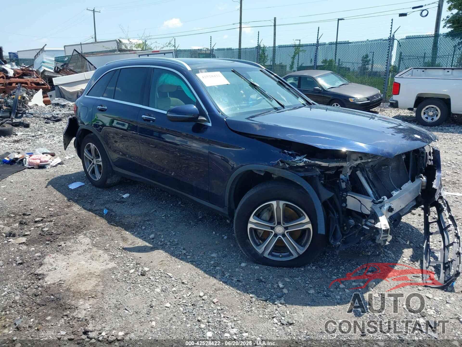 MERCEDES-BENZ GLC 300 2016 - WDC0G4KB1GF069170