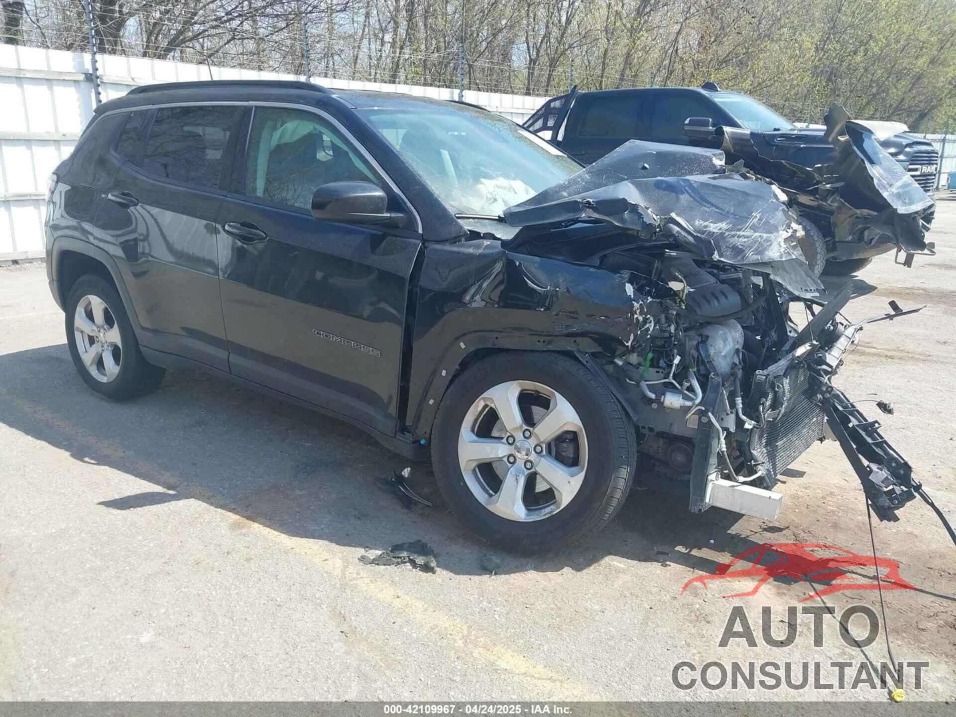 JEEP COMPASS 2018 - 3C4NJDBB1JT265894