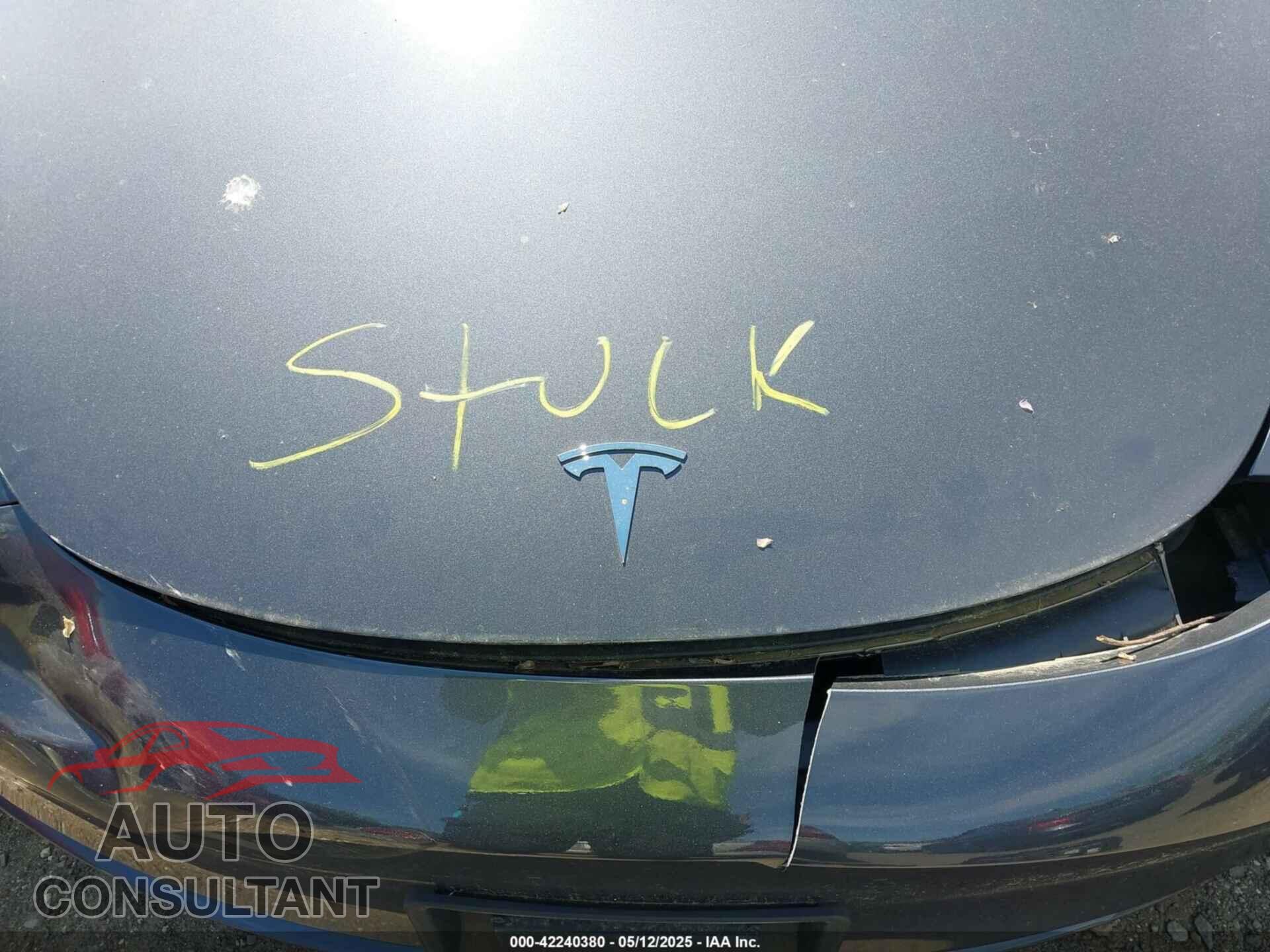 TESLA MODEL 3 2023 - 5YJ3E1EA3PF686679