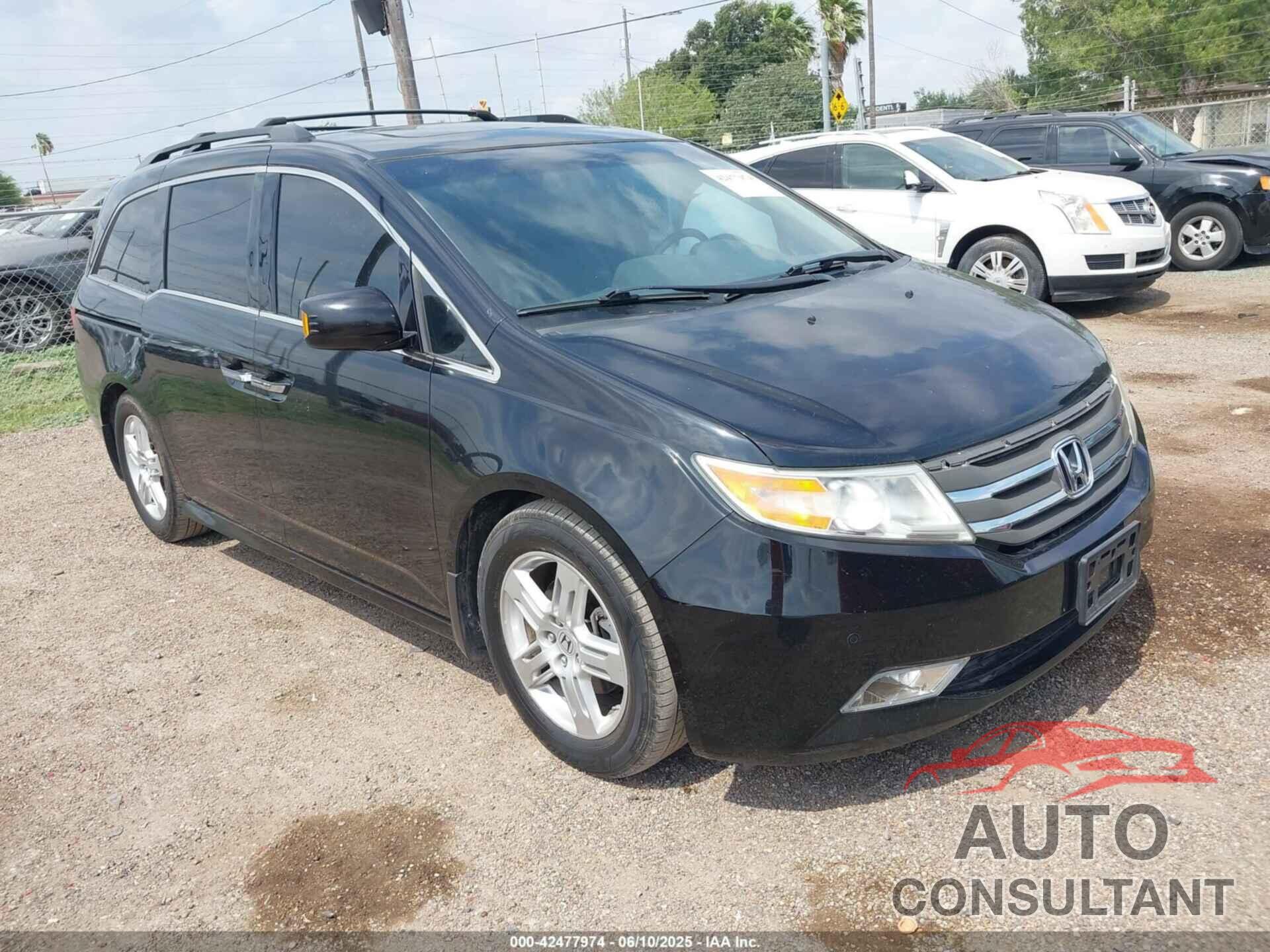 HONDA ODYSSEY 2013 - 5FNRL5H95DB086041