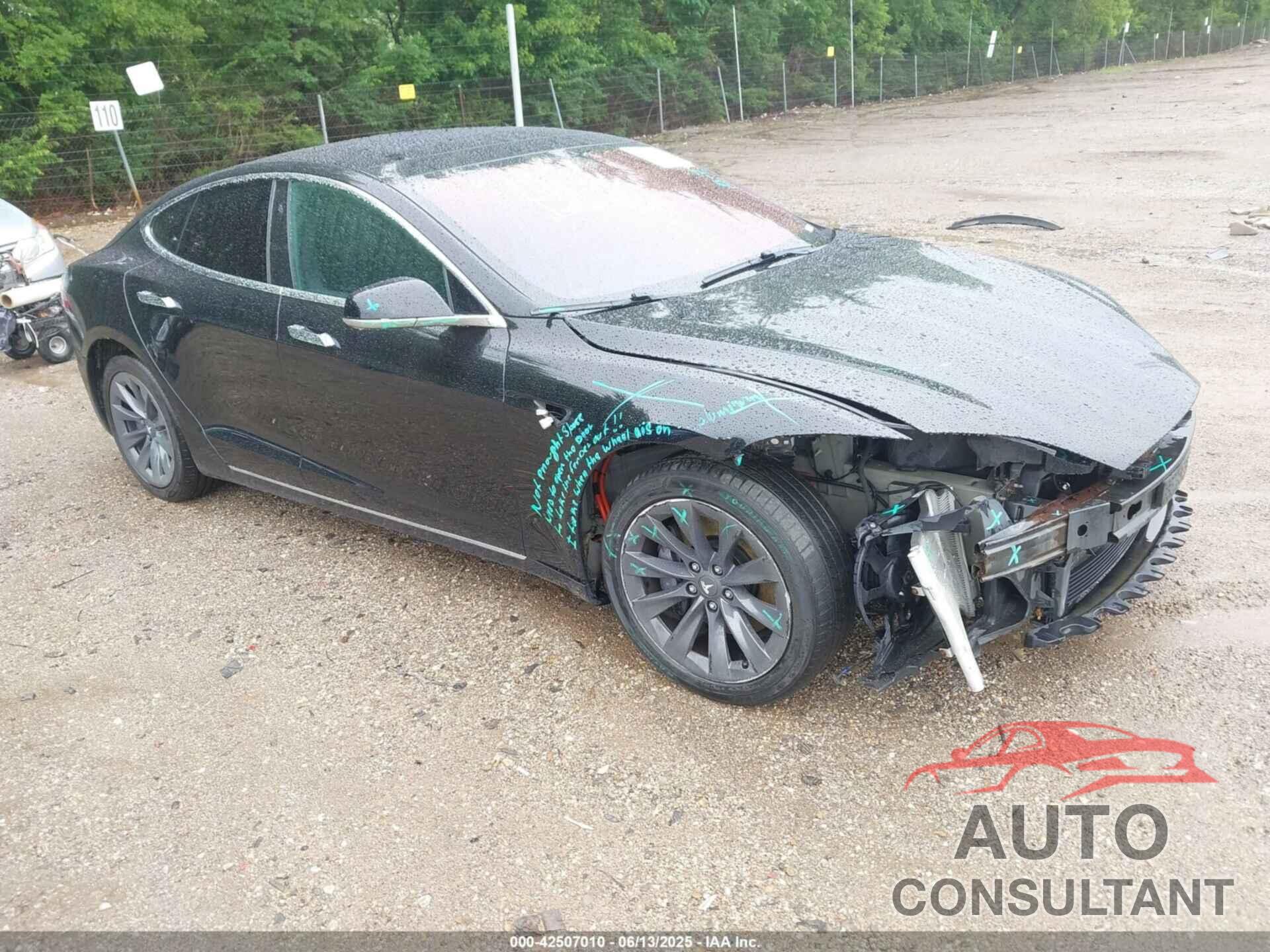 TESLA MODEL S 2018 - 5YJSA1E21JF283971
