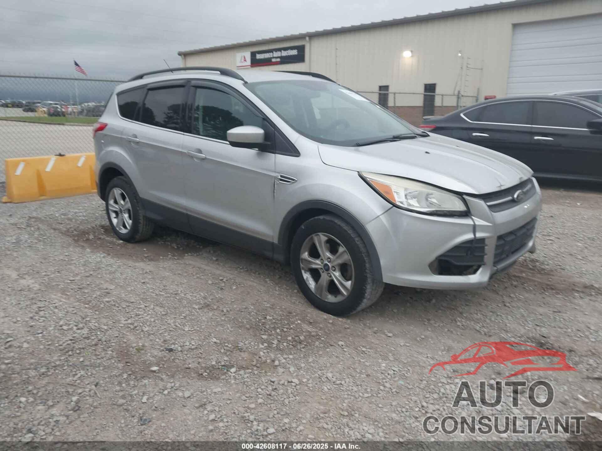 FORD ESCAPE 2015 - 1FMCU0GX8FUA24208
