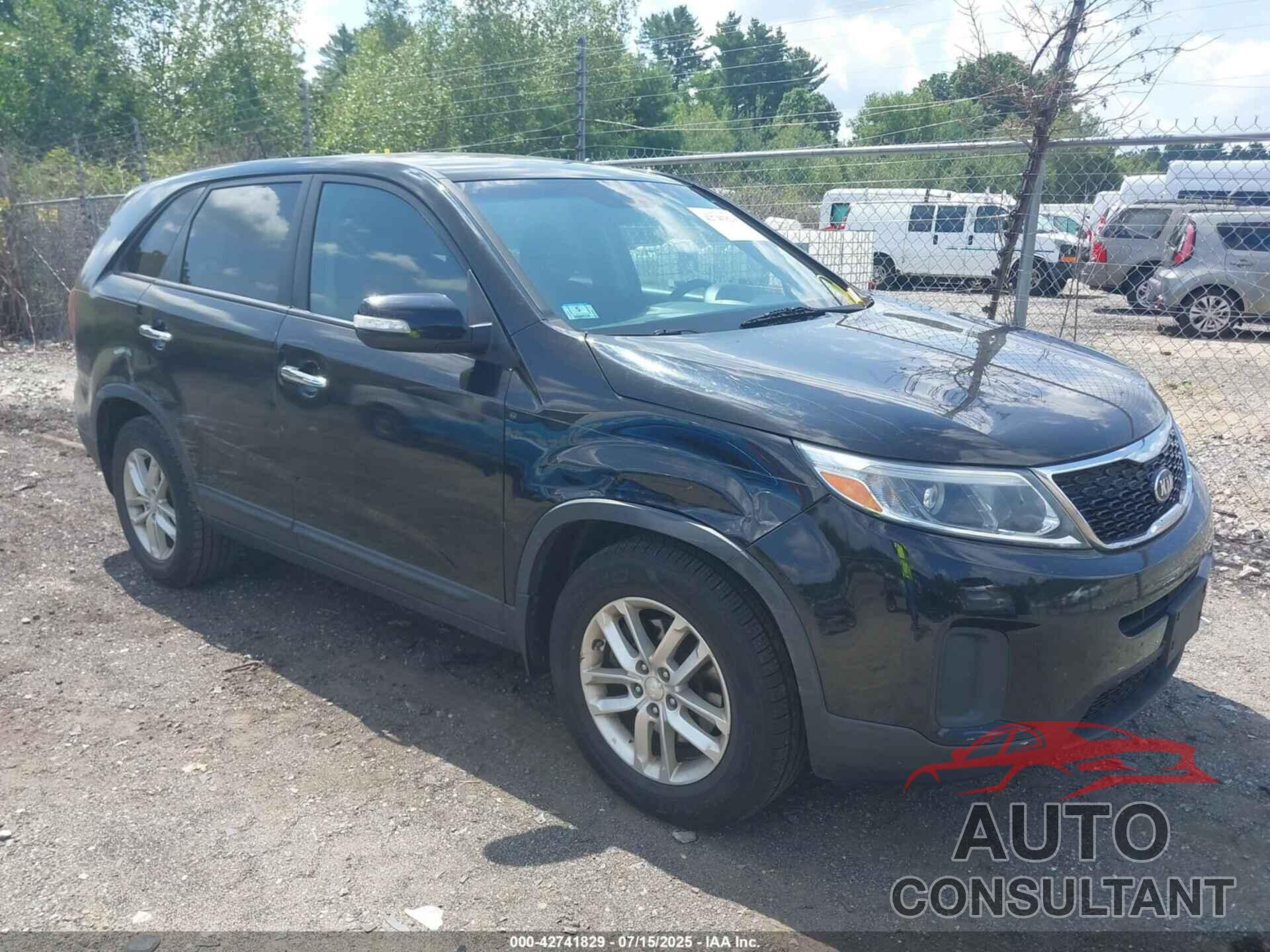 KIA SORENTO 2014 - 5XYKT3A6XEG449398