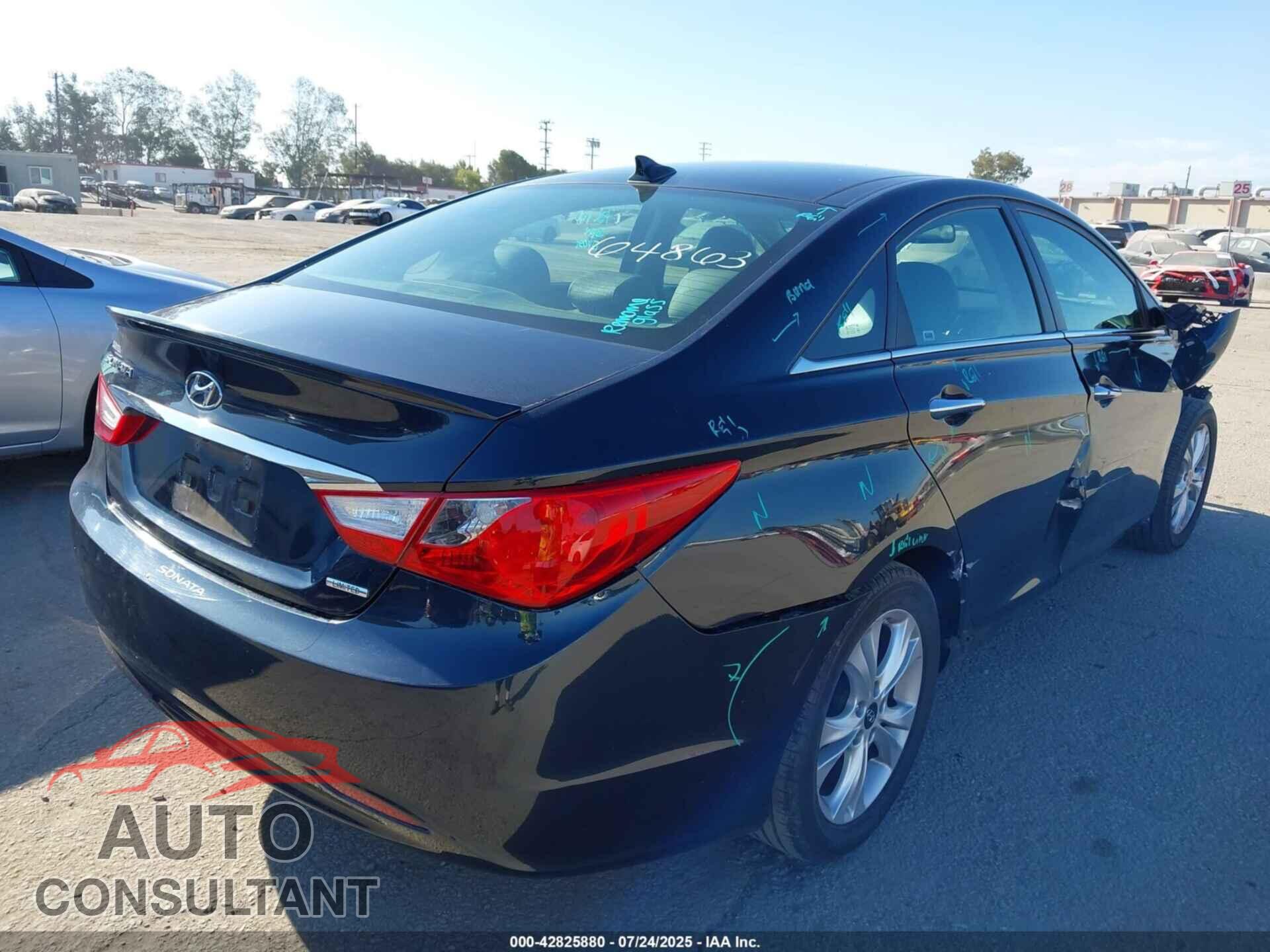 HYUNDAI SONATA 2013 - 5NPEC4AC0DH668855