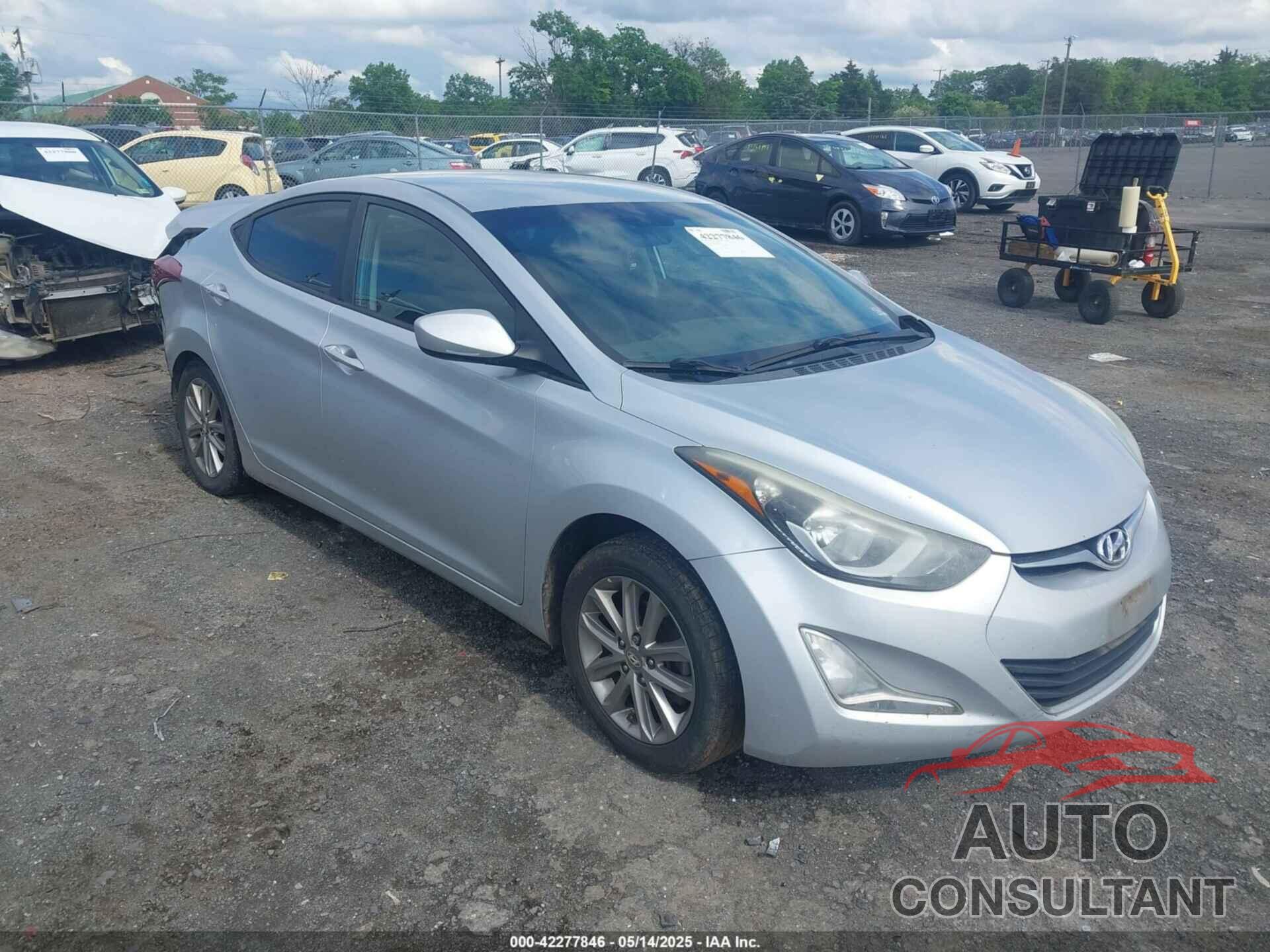 HYUNDAI ELANTRA 2014 - 5NPDH4AE3EH505732