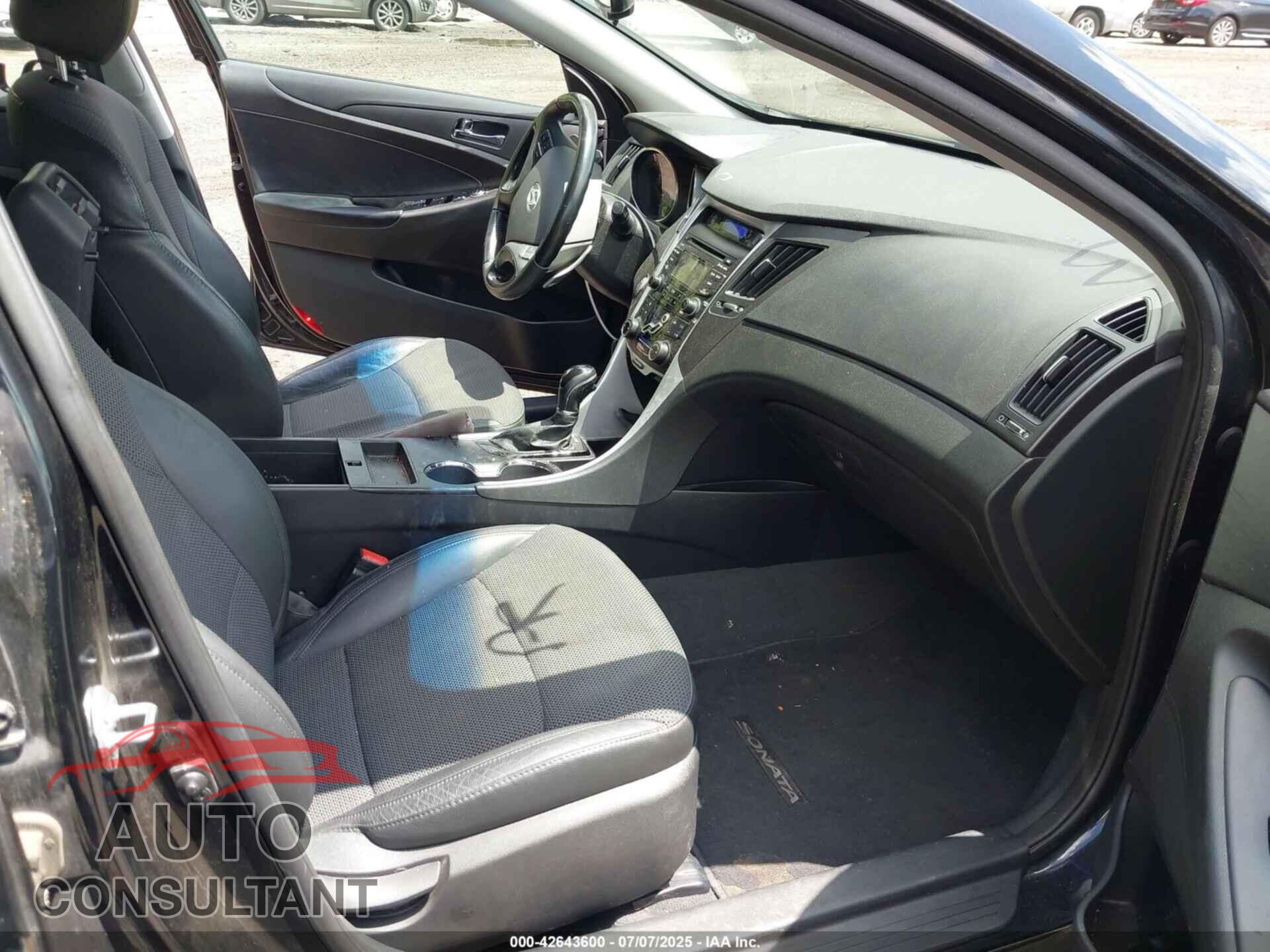 HYUNDAI SONATA 2012 - 5NPEC4AB3CH413378