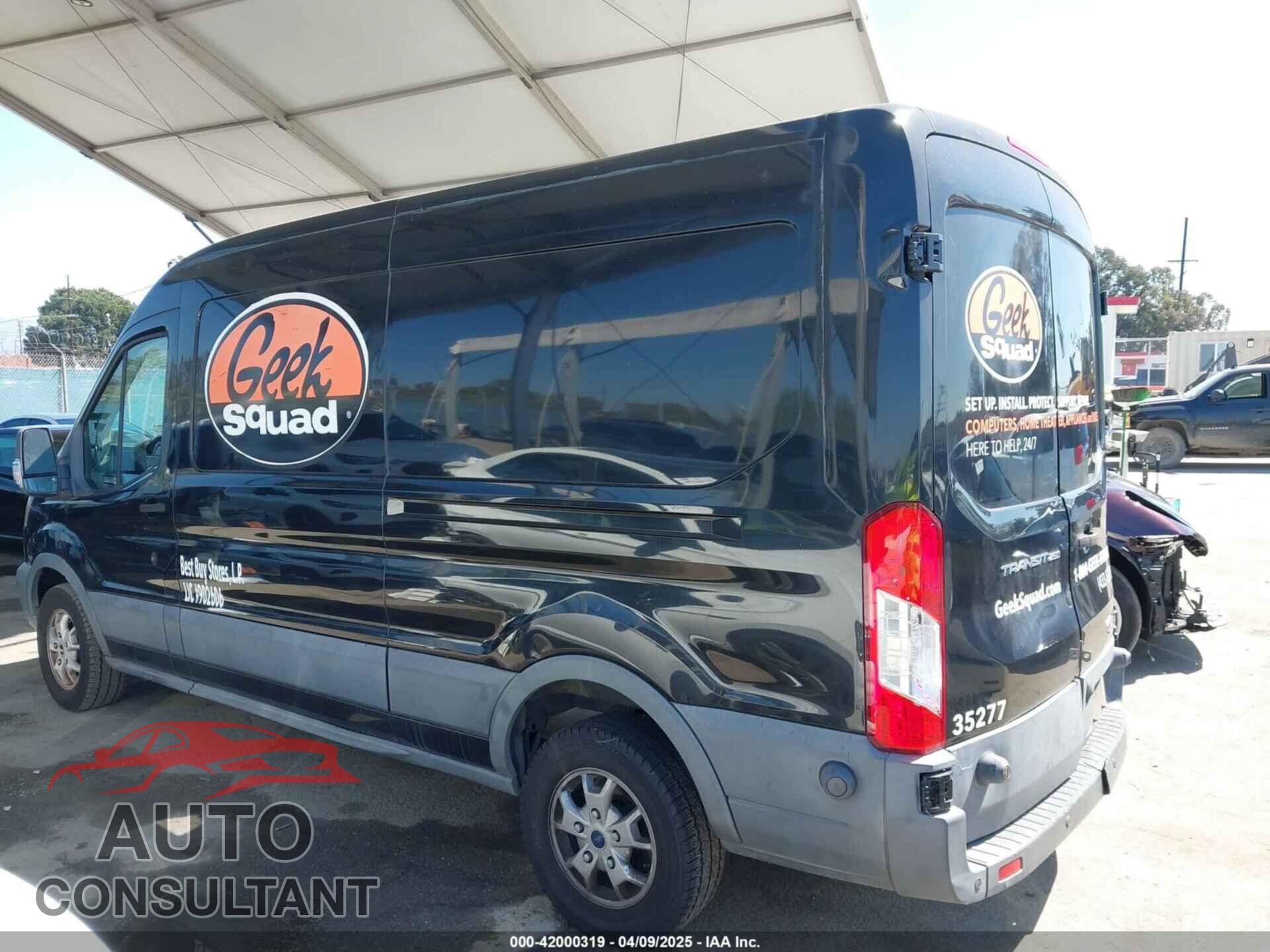FORD TRANSIT-250 2015 - 1FTYR2CM4FKA73033