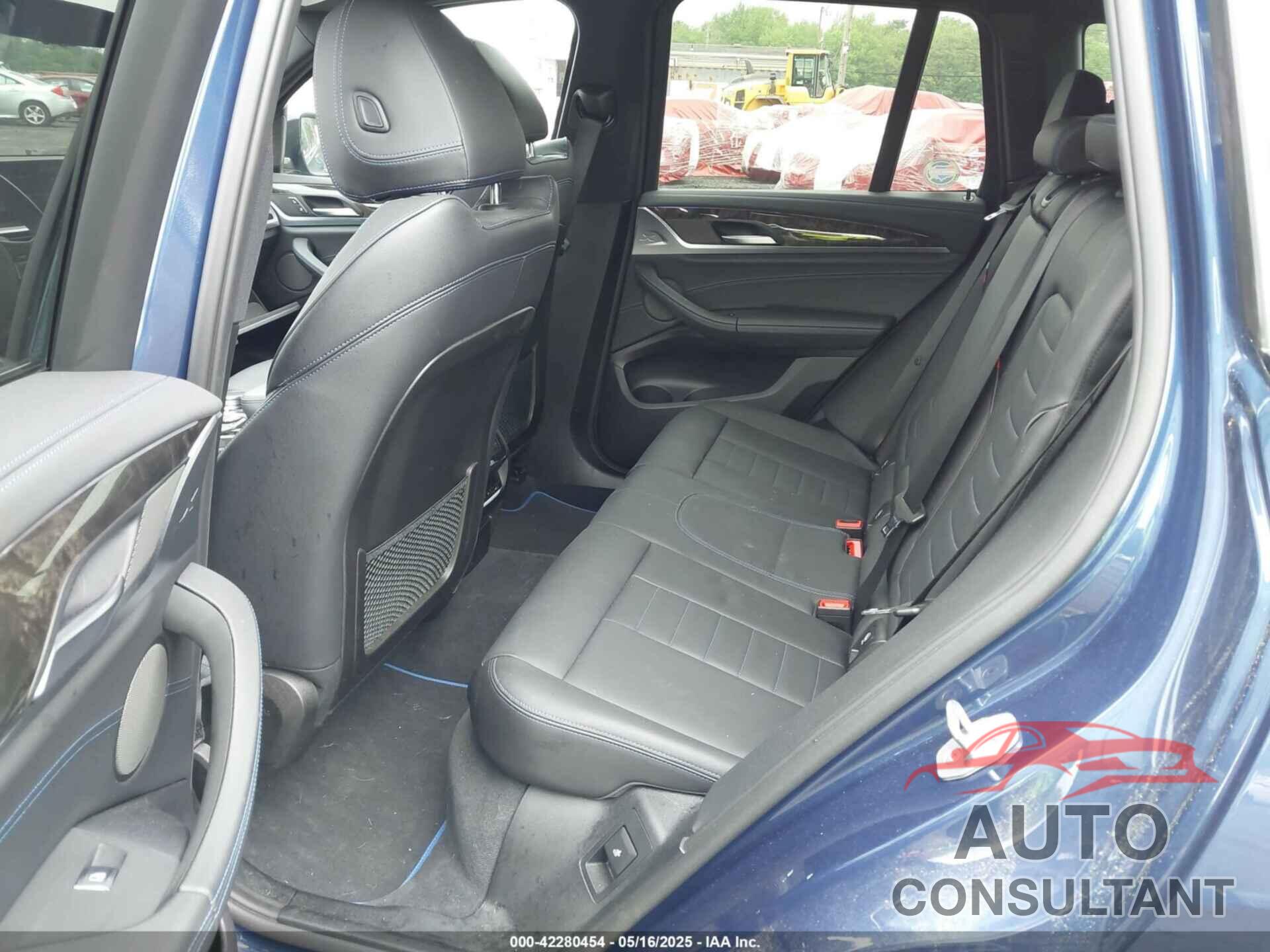 BMW X3 2018 - 5UXTR9C54JLD57052