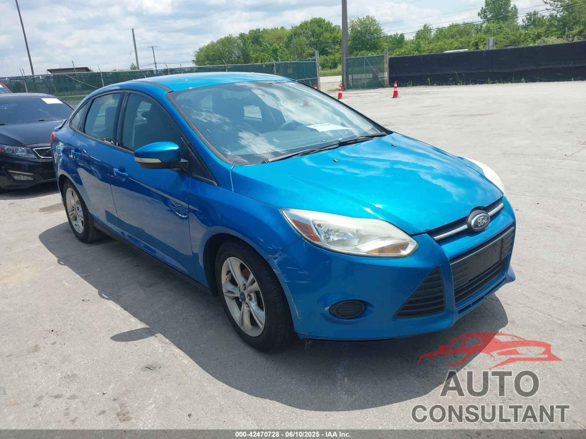 FORD FOCUS 2014 - 1FADP3F22EL137122