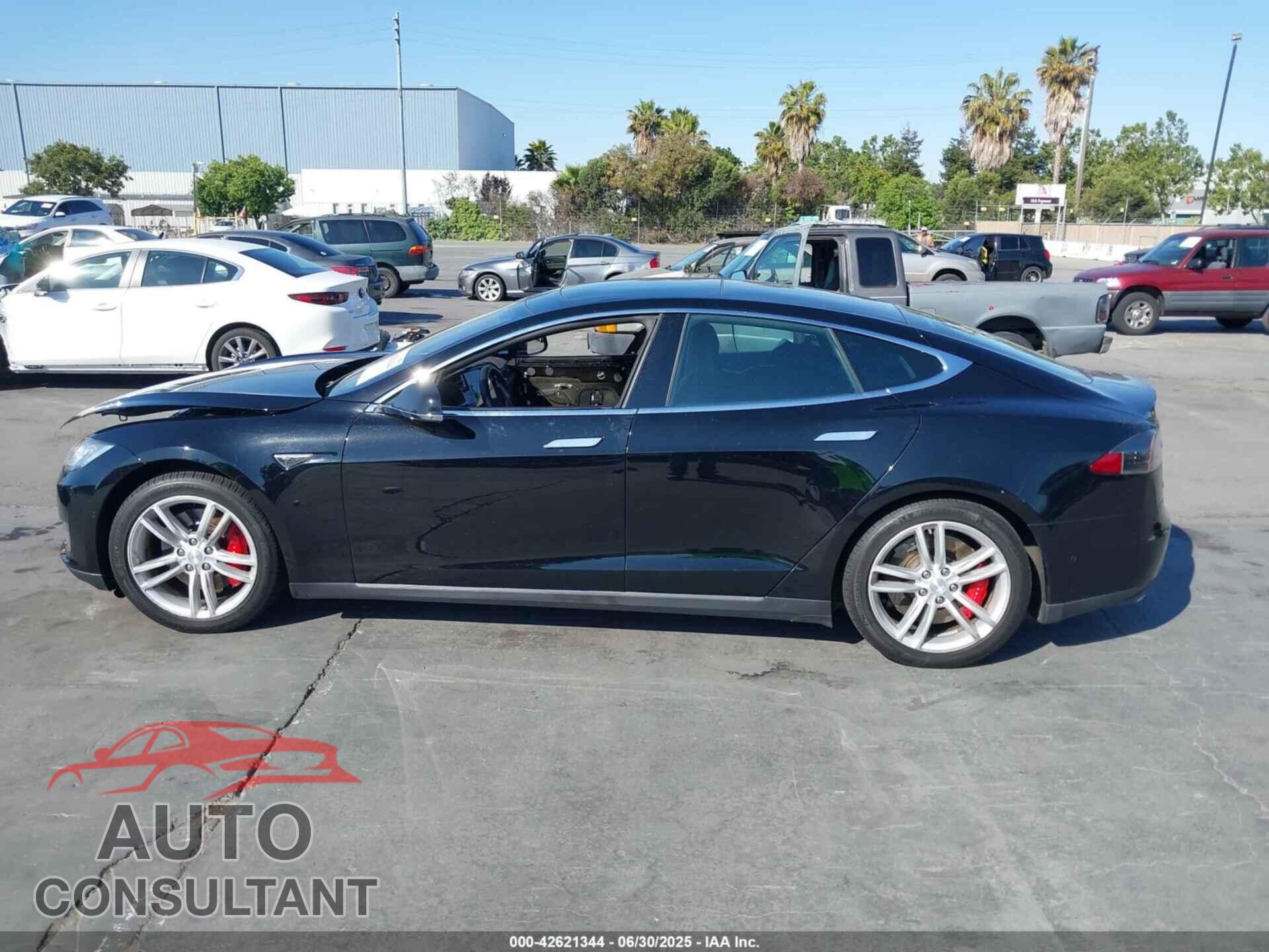 TESLA MODEL S 2014 - 5YJSA1H2XEFP67493