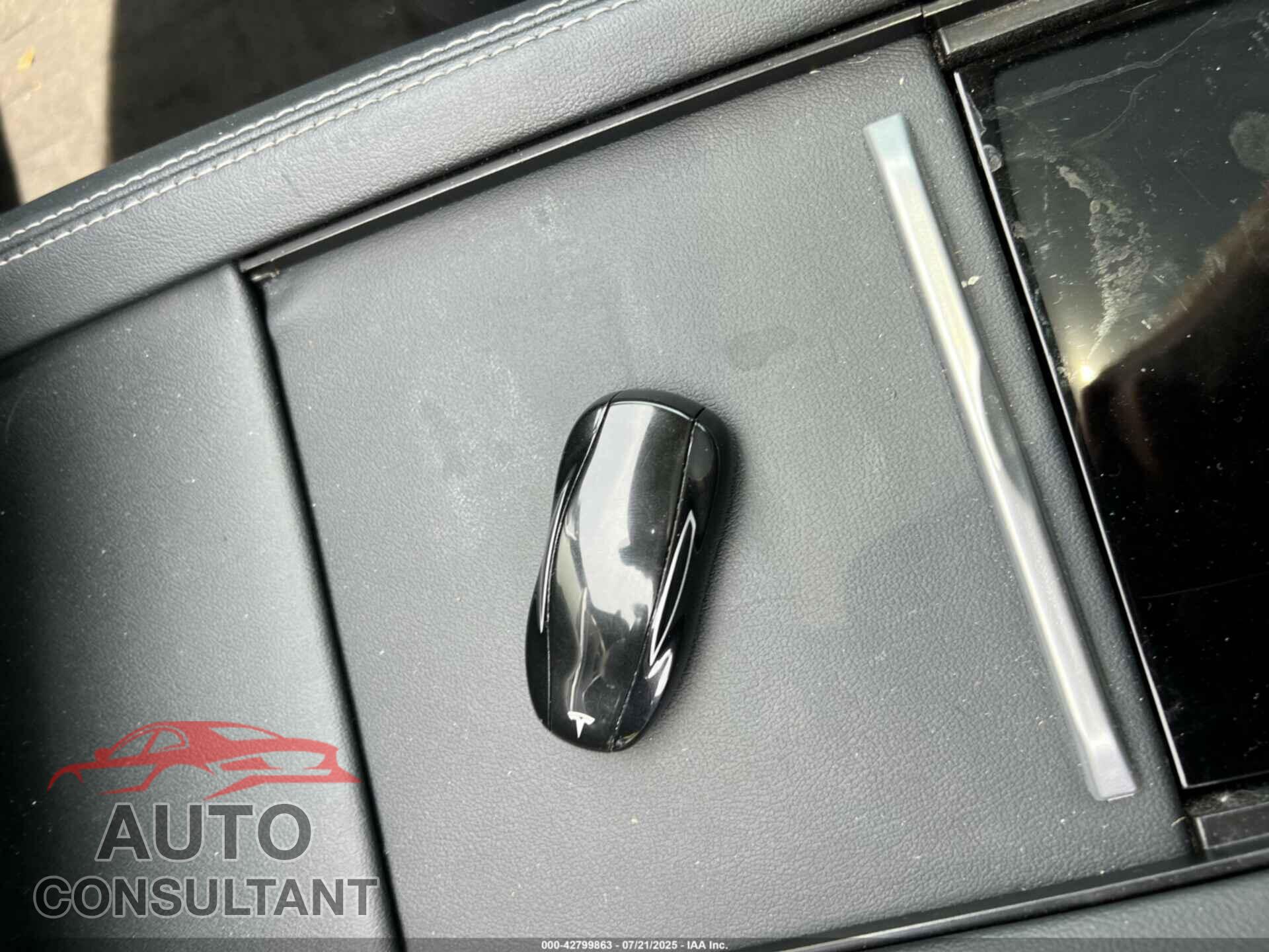 TESLA MODEL S 2012 - 5YJSA1CP1CFP03200