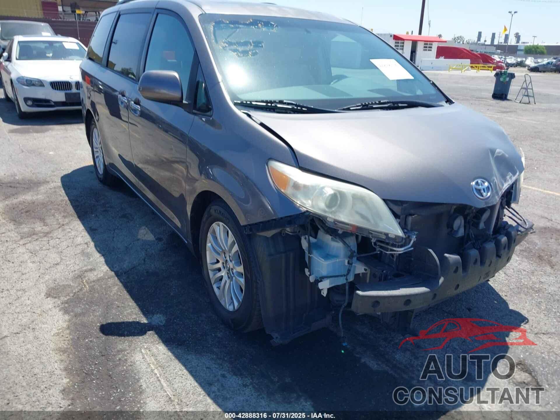 TOYOTA SIENNA 2012 - 5TDYK3DC2CS229316