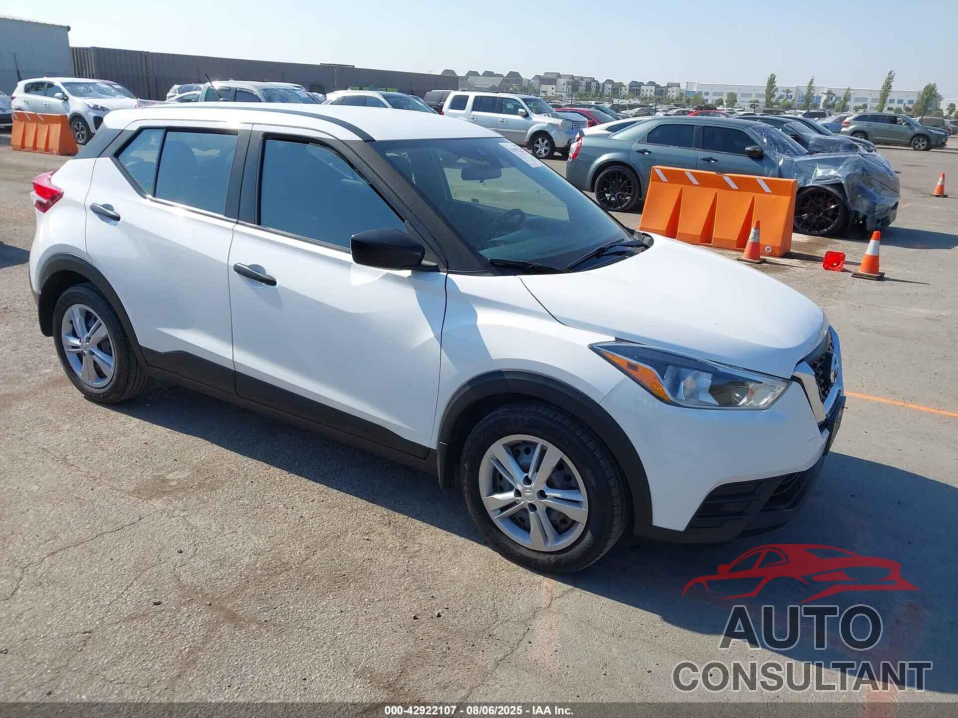 NISSAN KICKS 2020 - 3N1CP5BV8LL556906