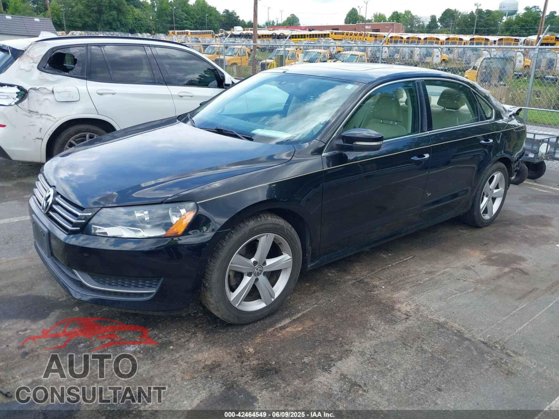 VOLKSWAGEN PASSAT 2013 - 1VWBP7A34DC114543