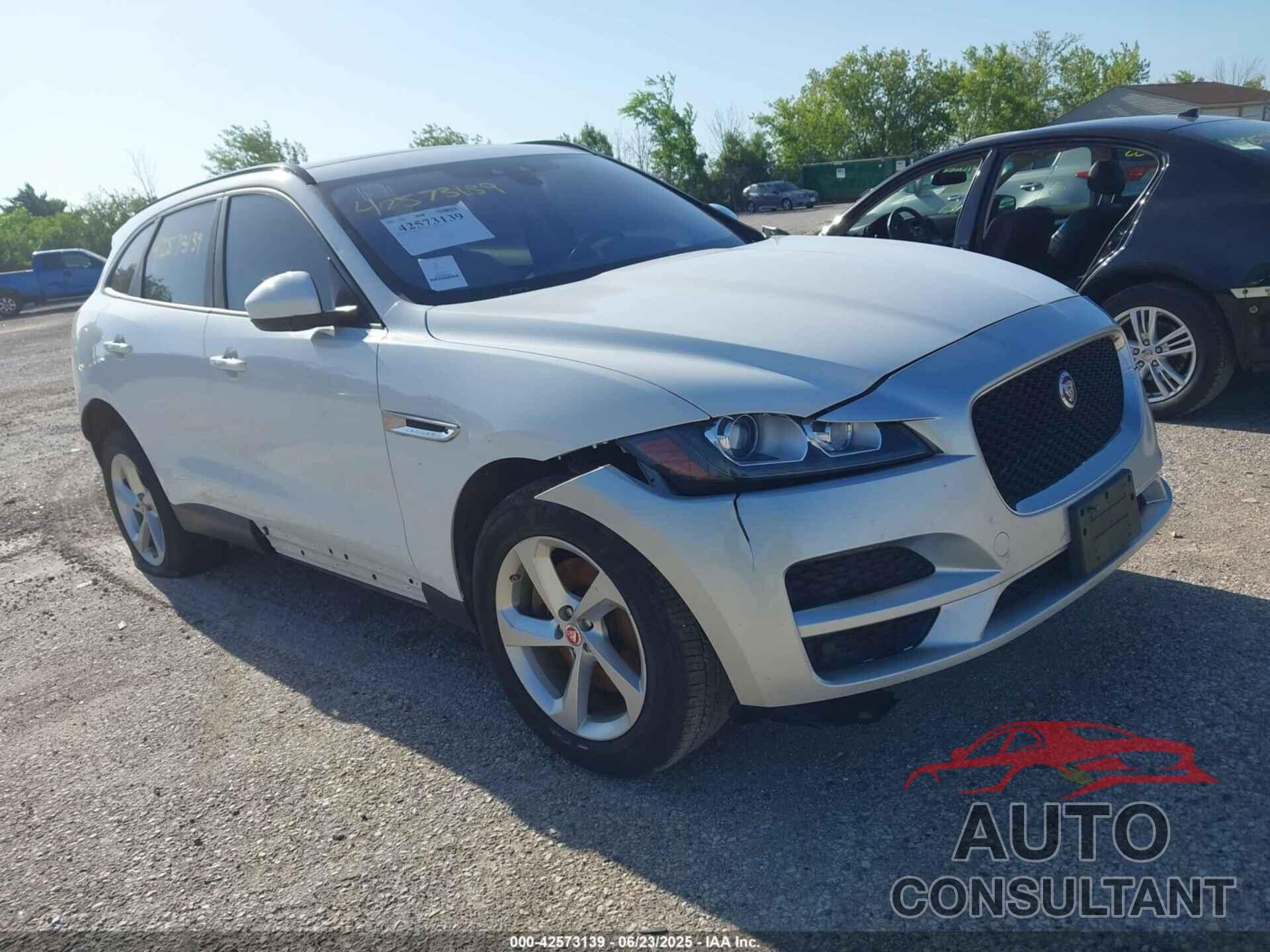 JAGUAR F-PACE 2017 - SADCJ2BV9HA894069