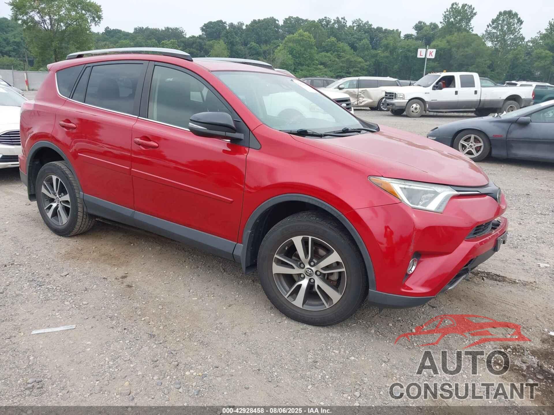 TOYOTA RAV4 2017 - JTMRFREV4HJ165280