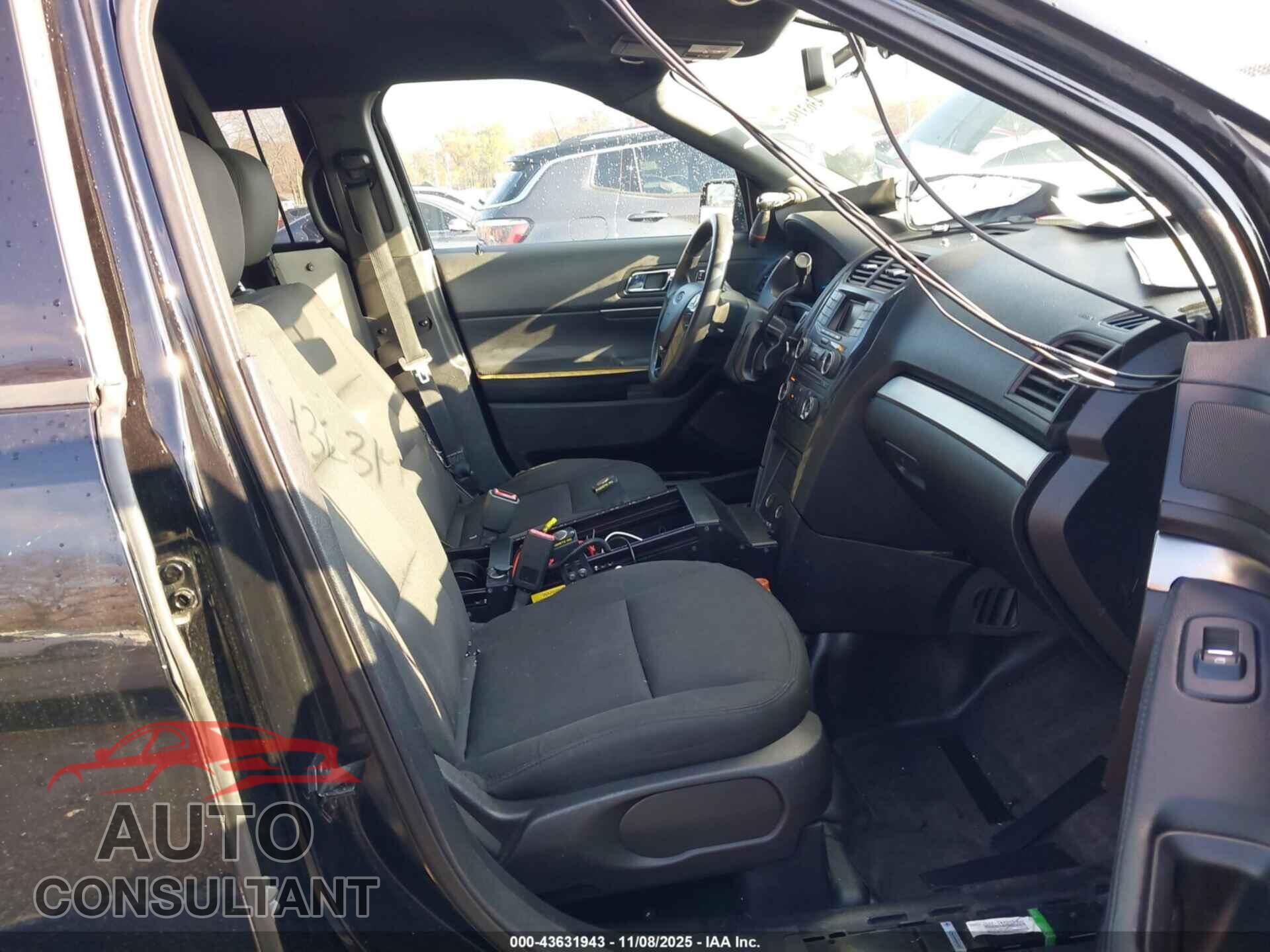FORD POLICE INTERCEPTOR UTILITY 2018 - 1FM5K8AR0JGB58726