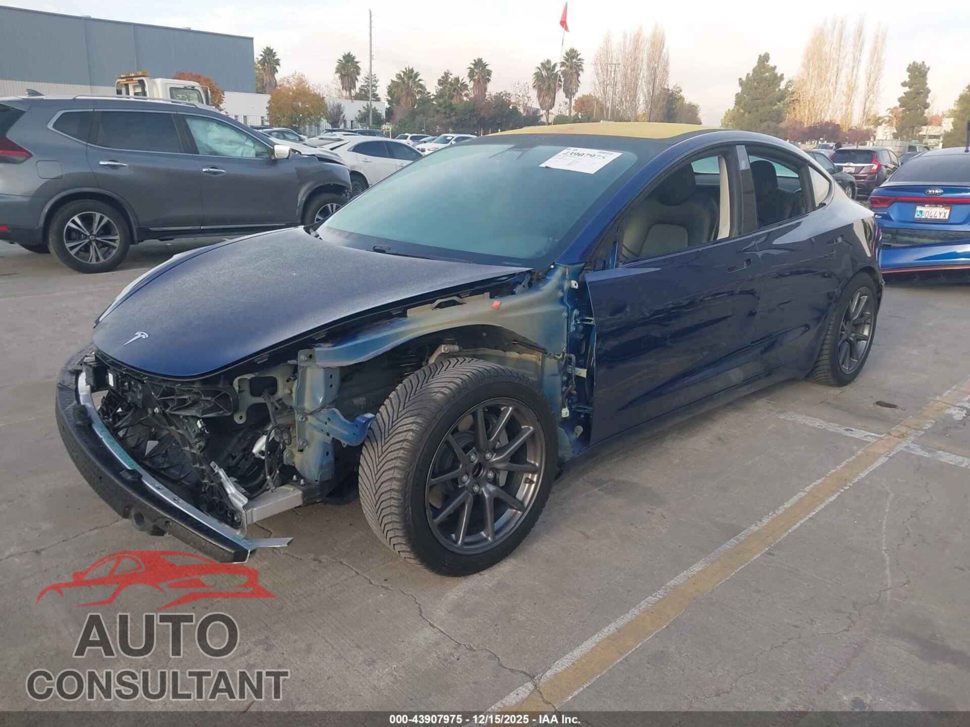 TESLA MODEL 3 2018 - 5YJ3E1EA3JF007355