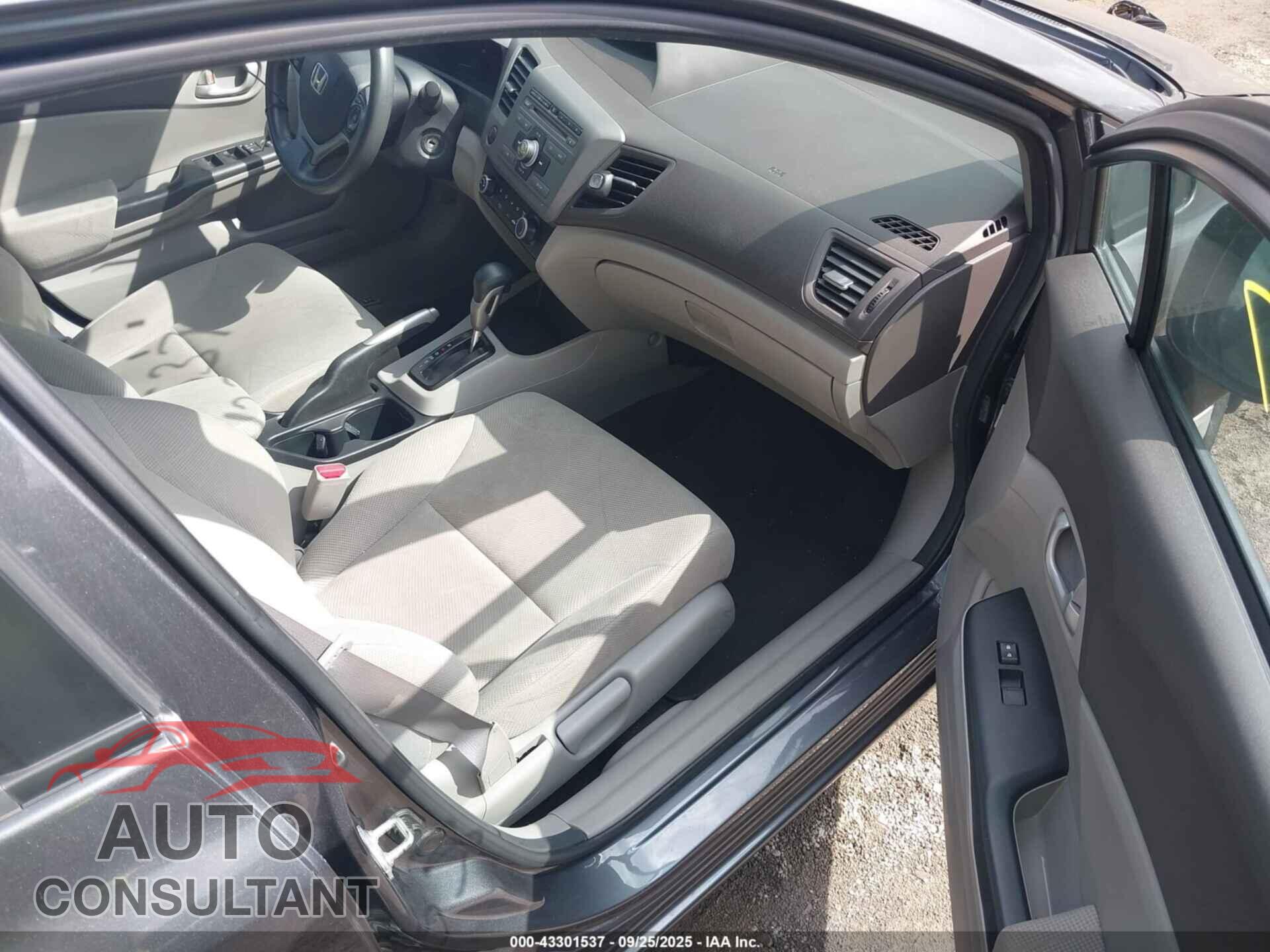 HONDA CIVIC 2012 - 19XFB2F53CE312263