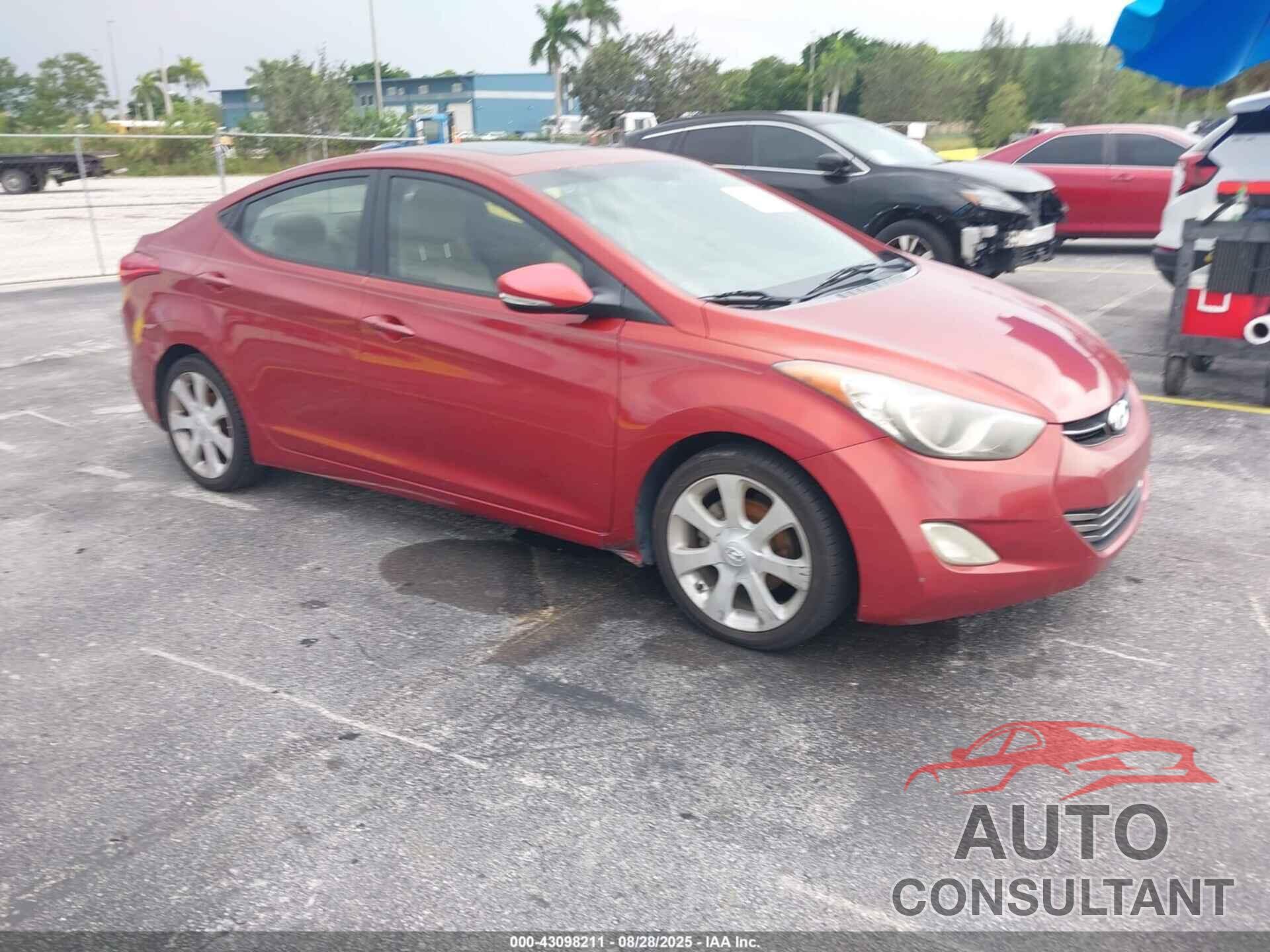 HYUNDAI ELANTRA 2011 - KMHDH4AE2BU152896