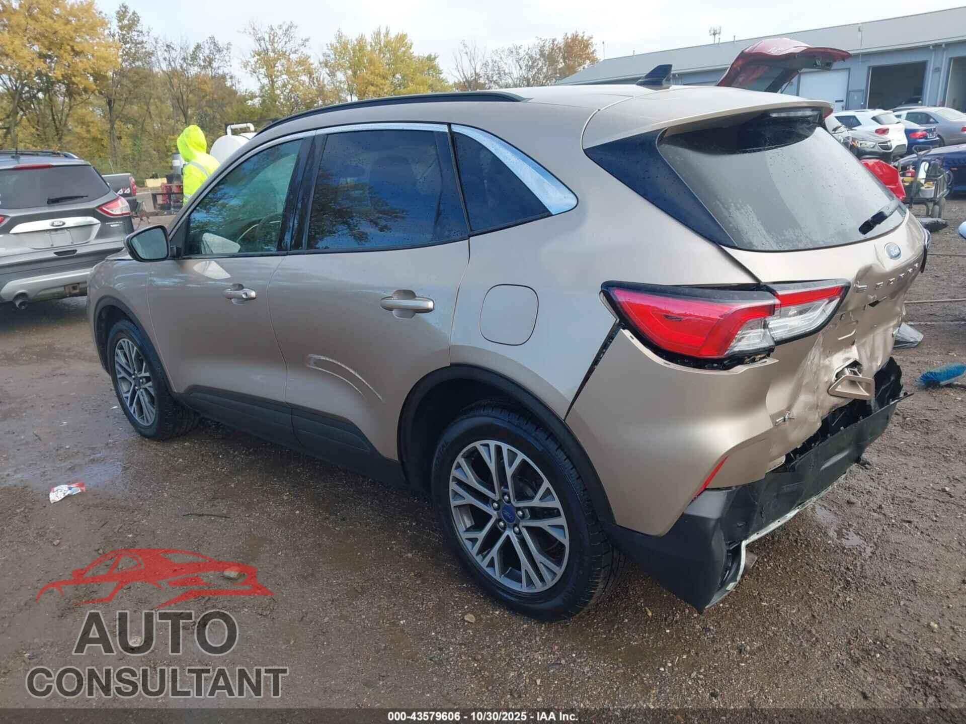 FORD ESCAPE 2020 - 1FMCU9H90LUA26602