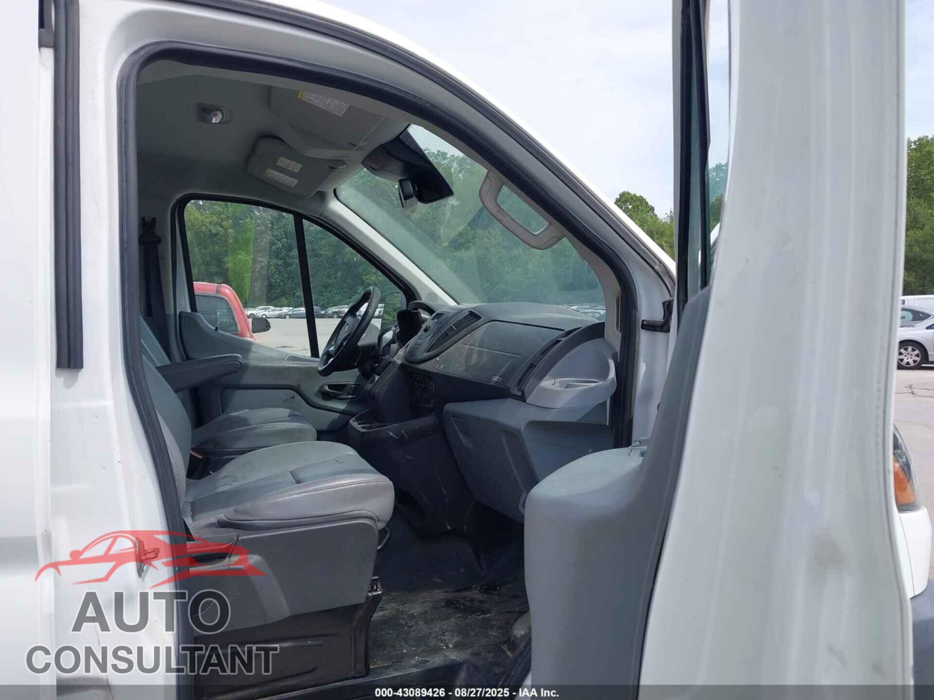 FORD TRANSIT-250 2016 - 1FTYR1YM1GKB52485