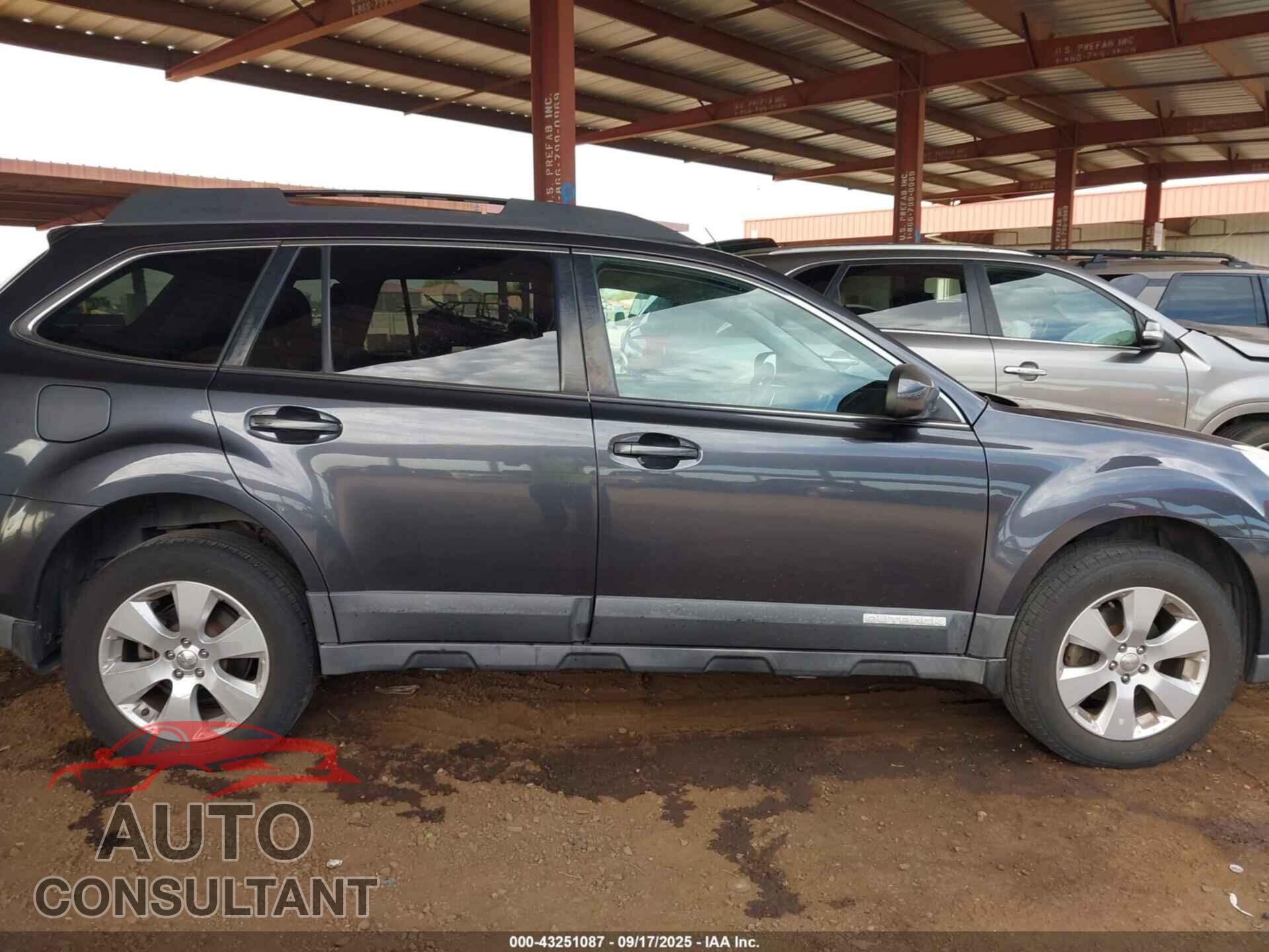 SUBARU OUTBACK 2011 - 4S4BRBLC7B3379852