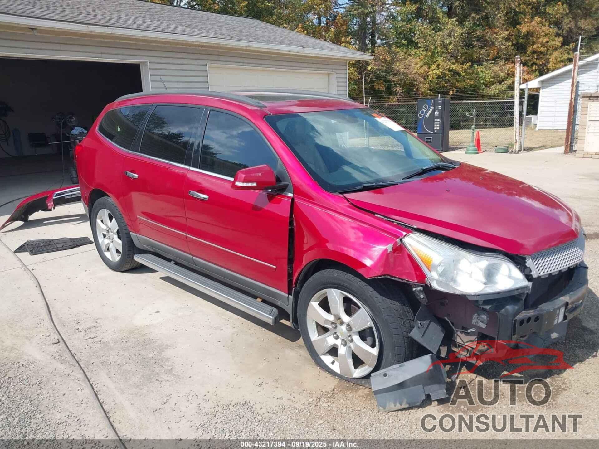 CHEVROLET TRAVERSE 2012 - 1GNKRLED4CJ272956