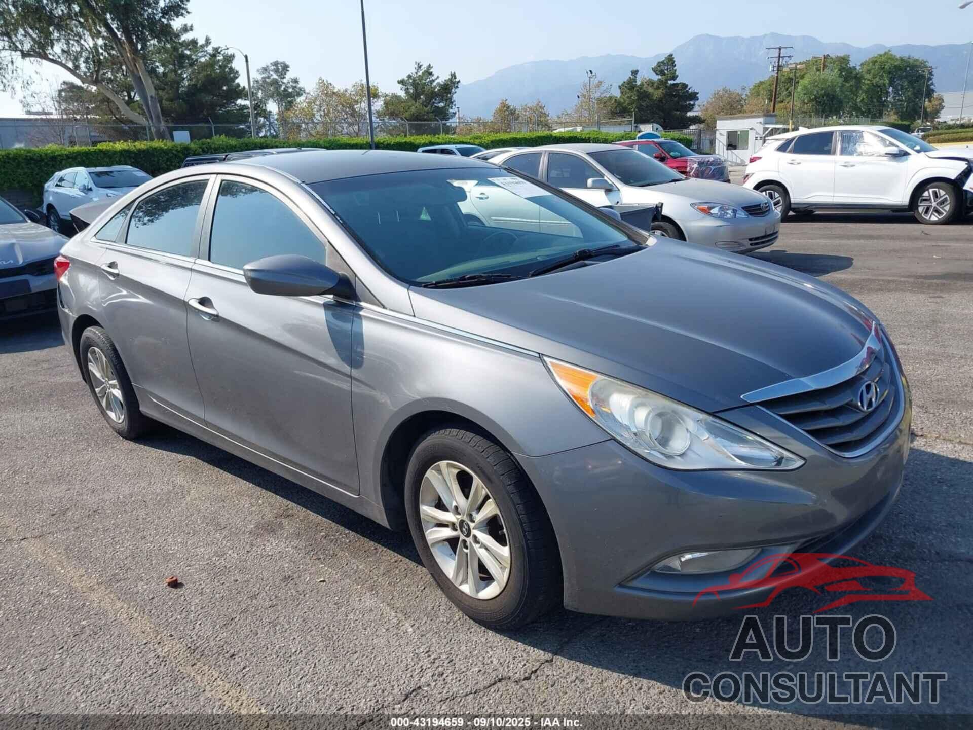 HYUNDAI SONATA 2013 - 5NPEB4AC5DH552621