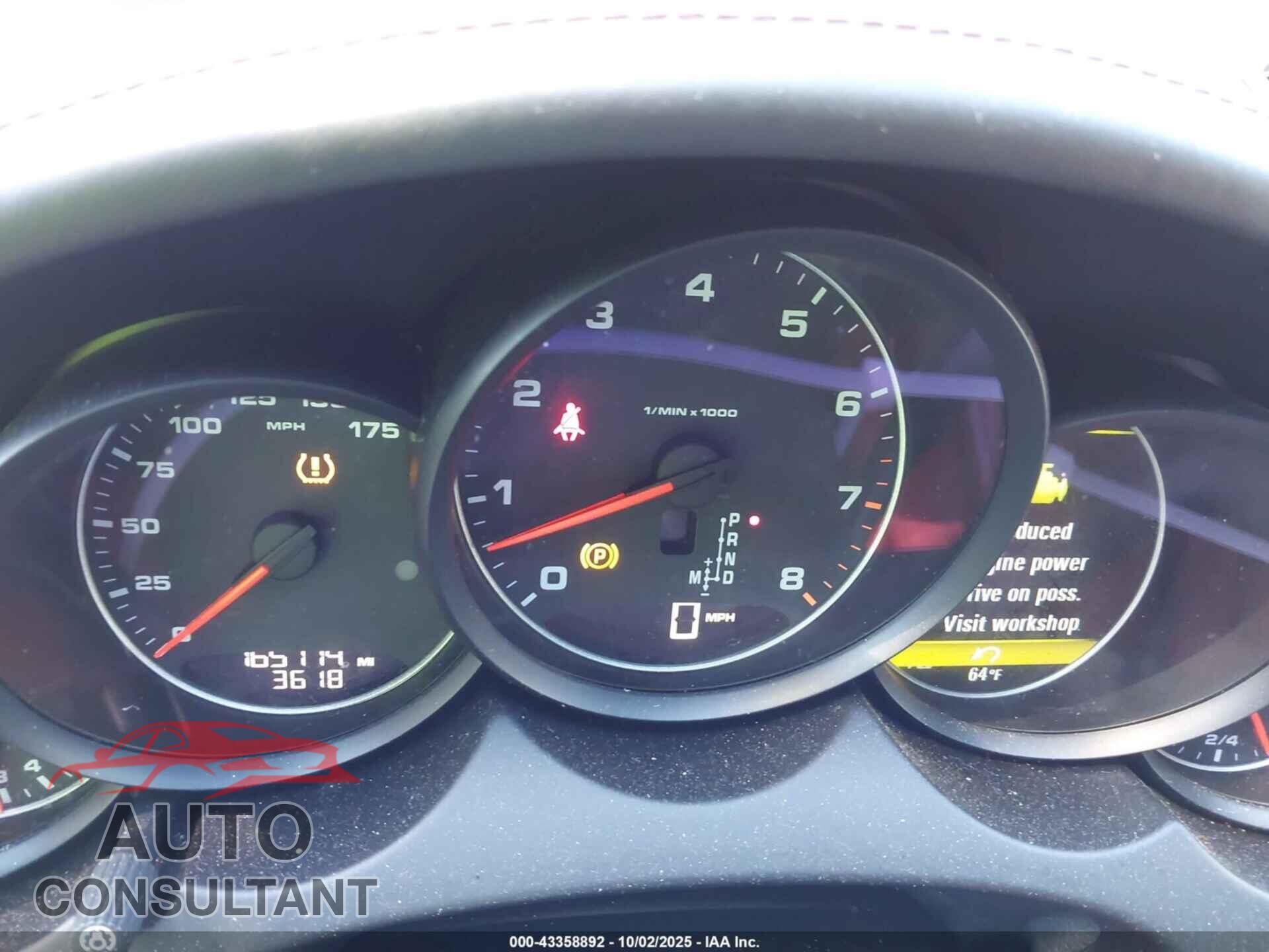 PORSCHE CAYENNE 2018 - WP1AA2A29JKA00547