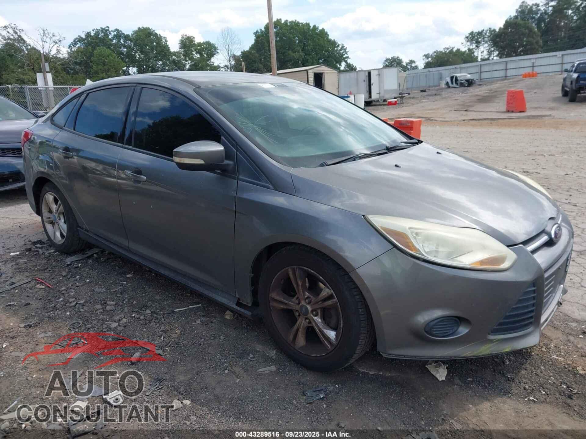 FORD FOCUS 2013 - 1FADP3F28DL258199