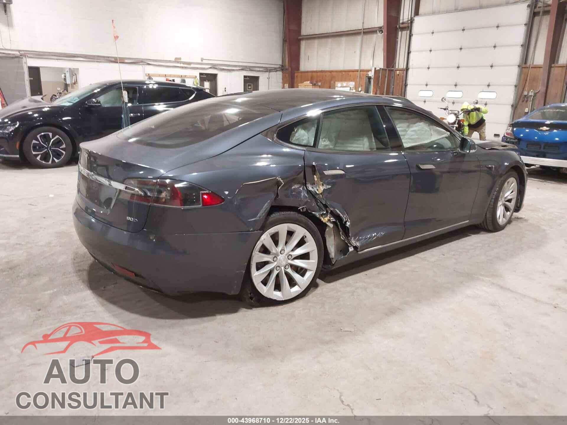 TESLA MODEL S 2017 - 5YJSA1E28HF181982