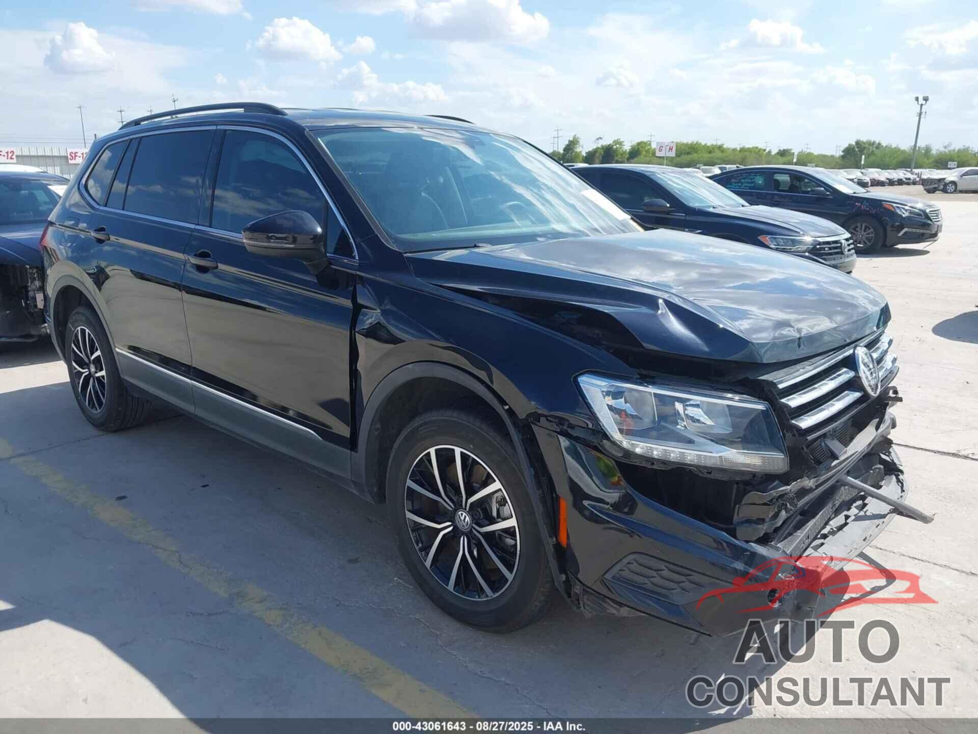 VOLKSWAGEN TIGUAN 2021 - 3VV3B7AX7MM103299